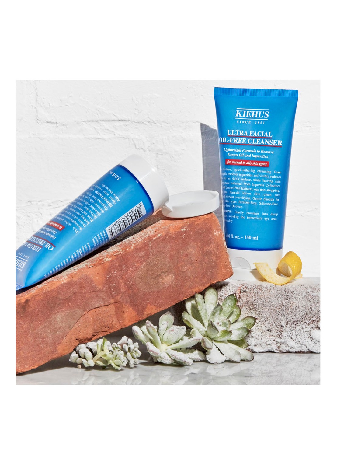 Kiehl's Ultra Facial Oil-Free Cleanser - facewash - detail 6 undefined