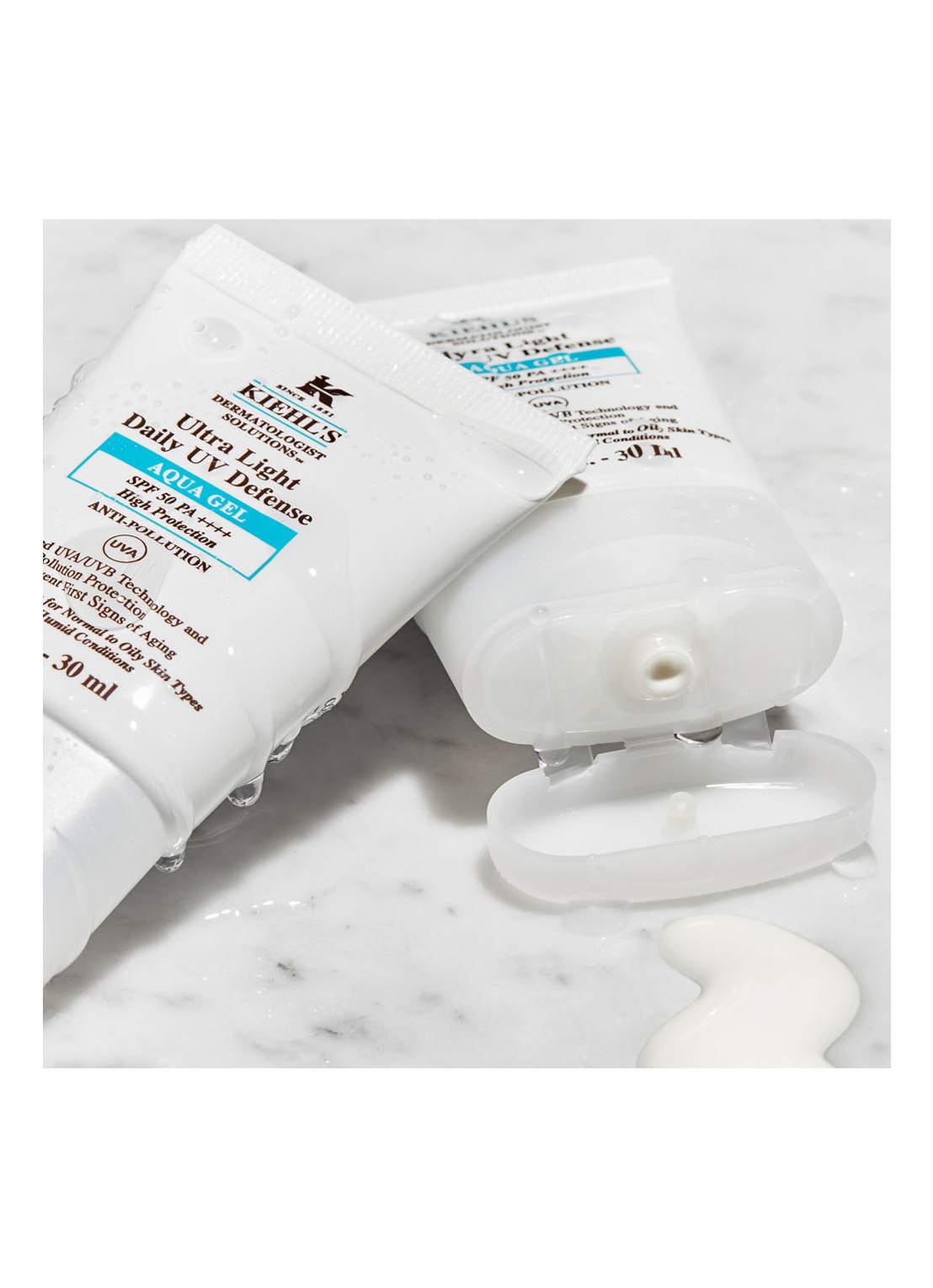 Kiehl's Ultra Light Daily UV Defense SPF 50 - zonnebrand  - detail 2 undefined
