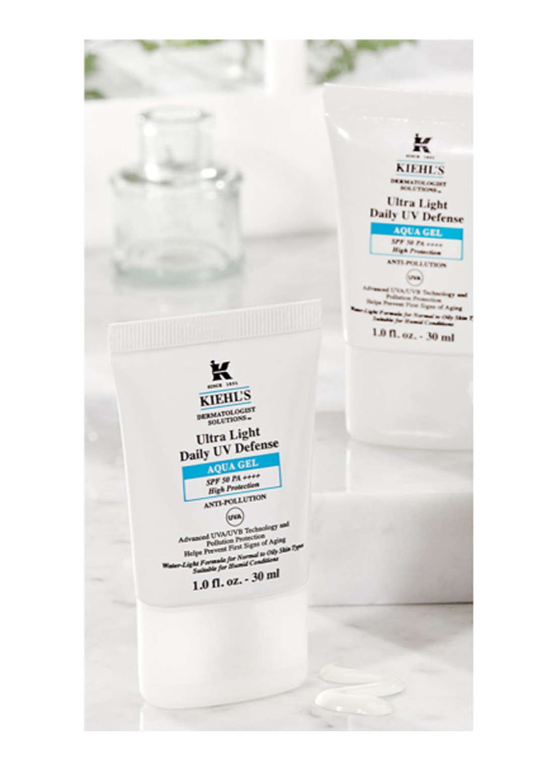 Kiehl's Ultra Light Daily UV Defense SPF 50 - zonnebrand  - detail 3 undefined