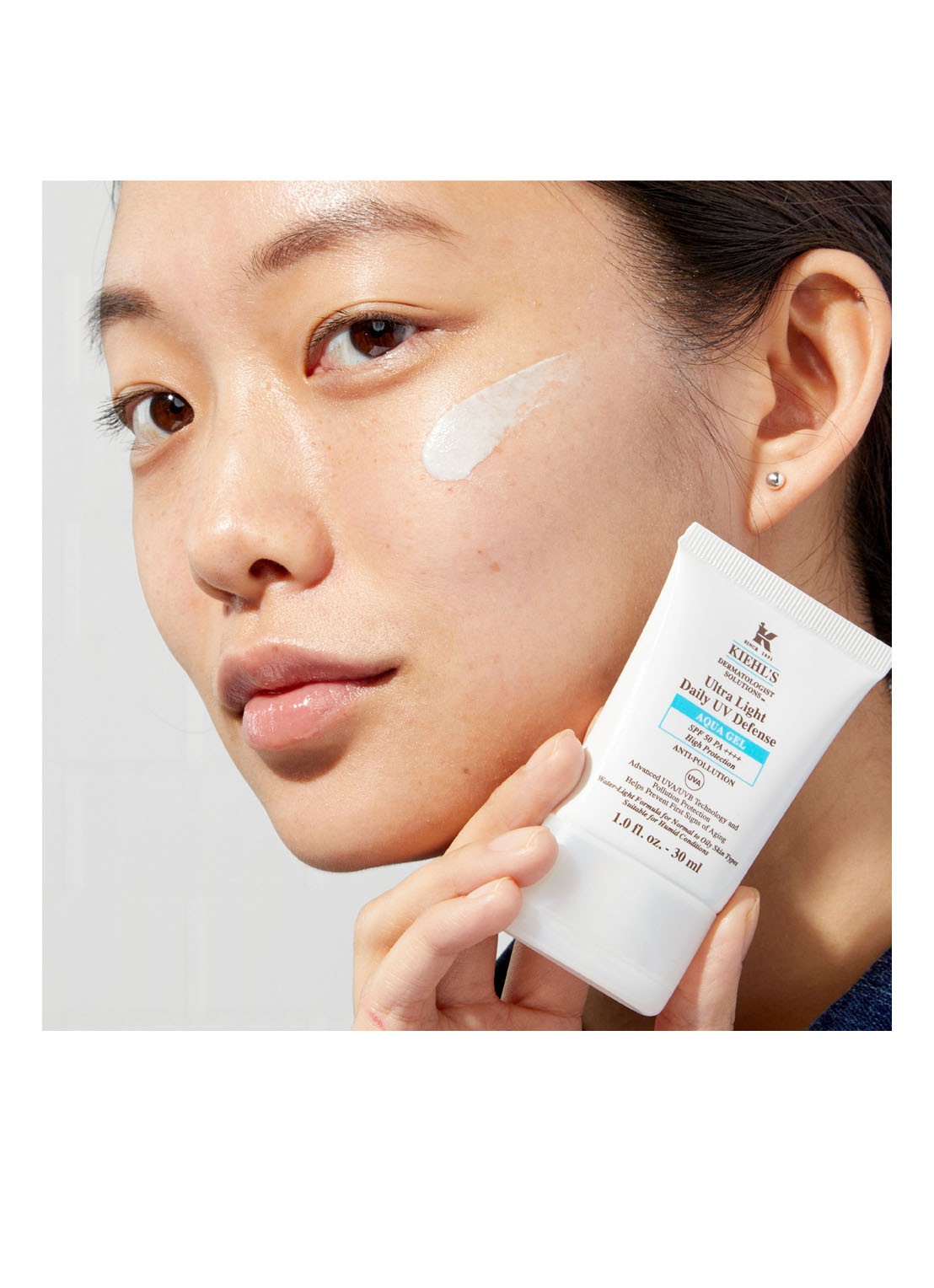 Kiehl's Ultra Light Daily UV Defense SPF50 - zonnebrand voor gezicht - detail 2 undefined