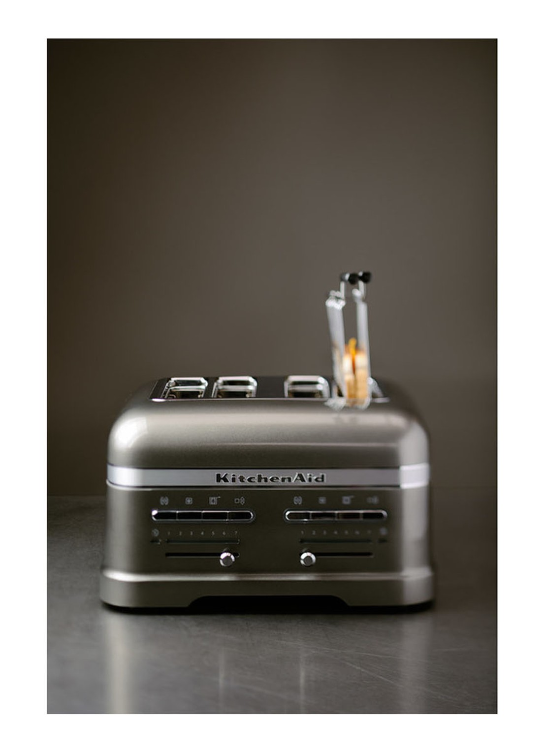 KitchenAid Artisan broodrooster 4-slots 5KMT4205TINGRS - Tingrijs - voorkant 4 grijs