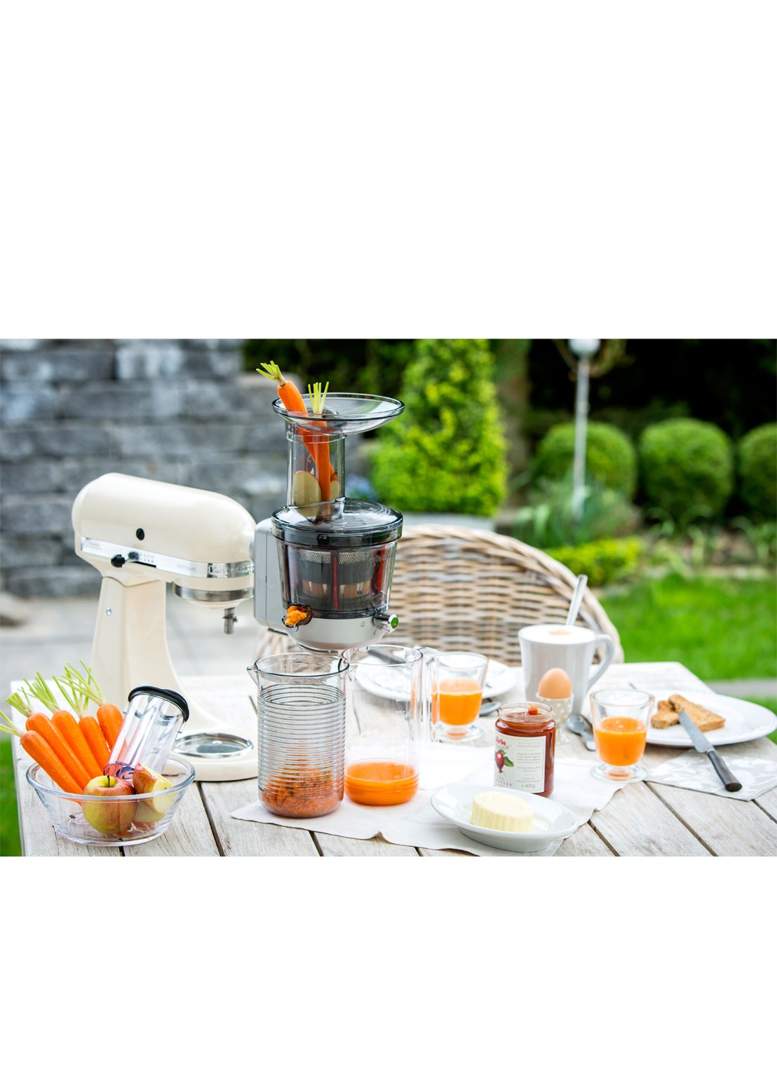 KitchenAid Artisan keukenmachine 4,8 liter 5KSM125EAC - Amandelwit - voorkant 2 amandelwit