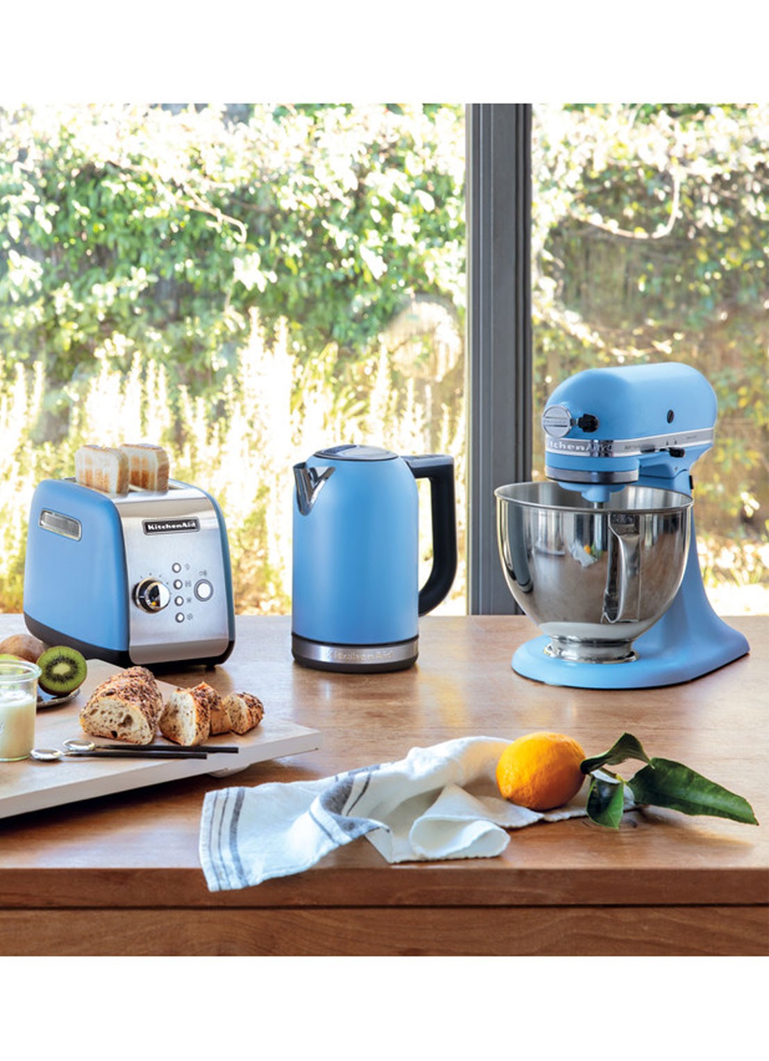 KitchenAid Artisan keukenmachine 4,8 liter 5KSM175PSEVB - blauw fluweel - voorkant 2 velvet blue