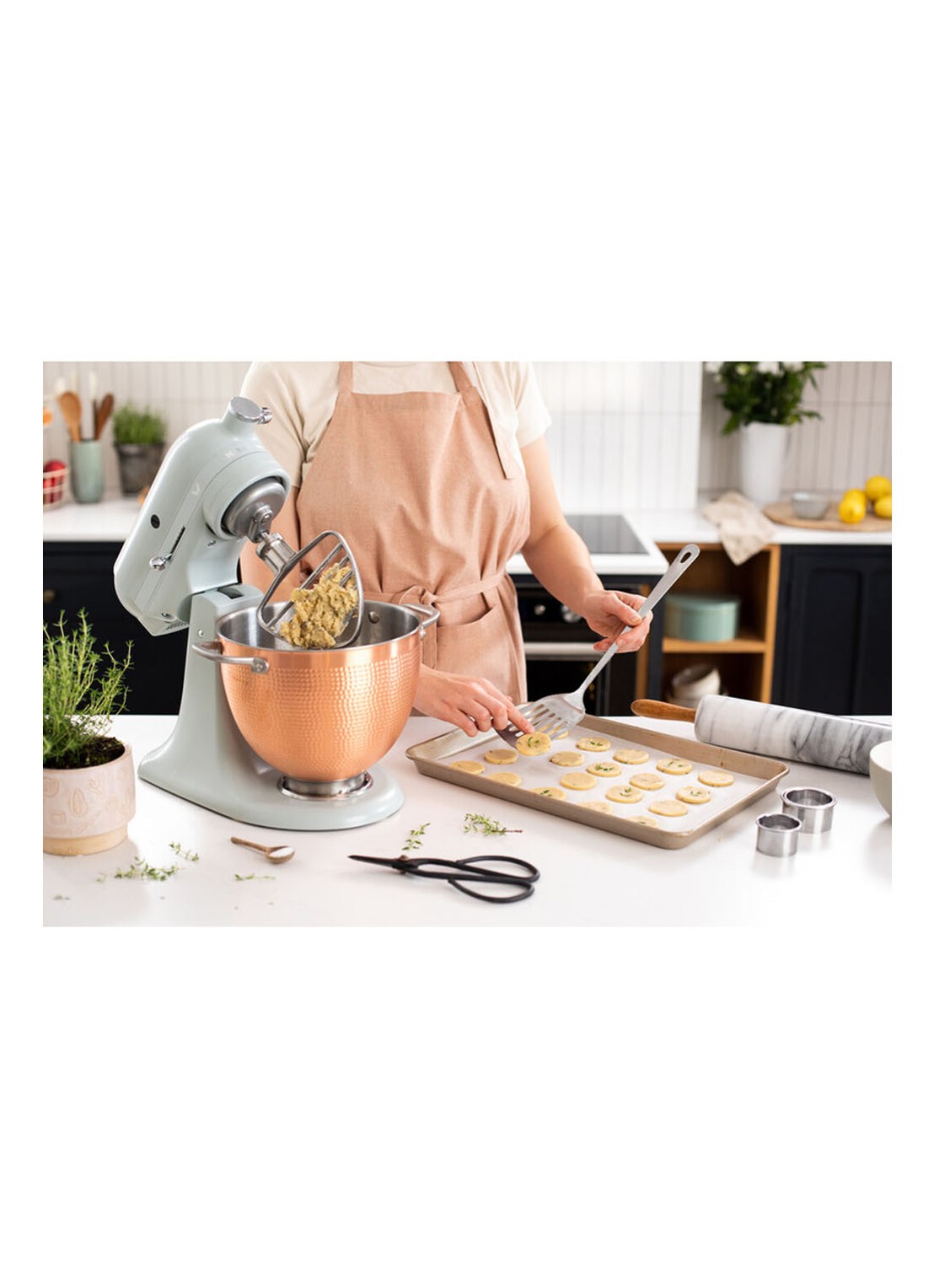 KitchenAid Artisan keukenmachine 4.8 liter 5KSM180LEELB Blossom - Limited Edition - detail 7 mint
