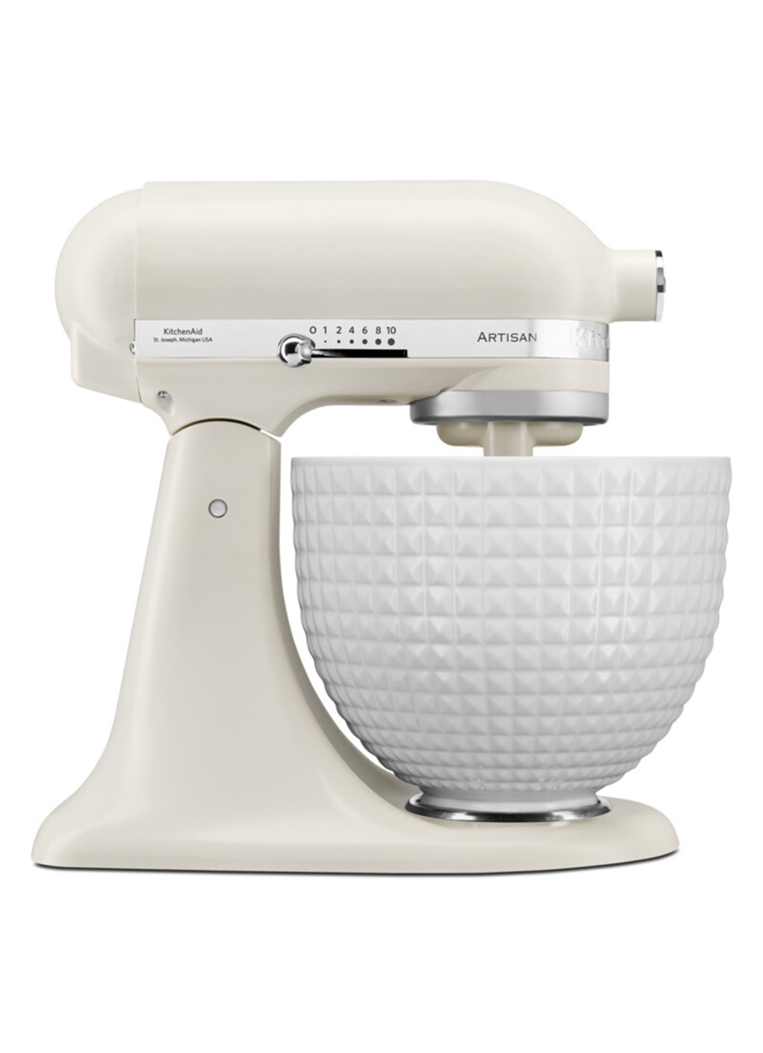 KitchenAid Artisan keukenmachine met kantelbare kop 4,7 liter 5KSM156CXEPL - voorkant 4 wit
