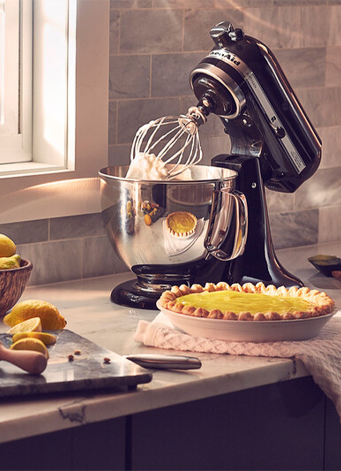 KitchenAid Artisan keukenmachine met kantelbare kop 4,8 liter 5KSM125EIB - Ink Blue - detail 4 ink blue