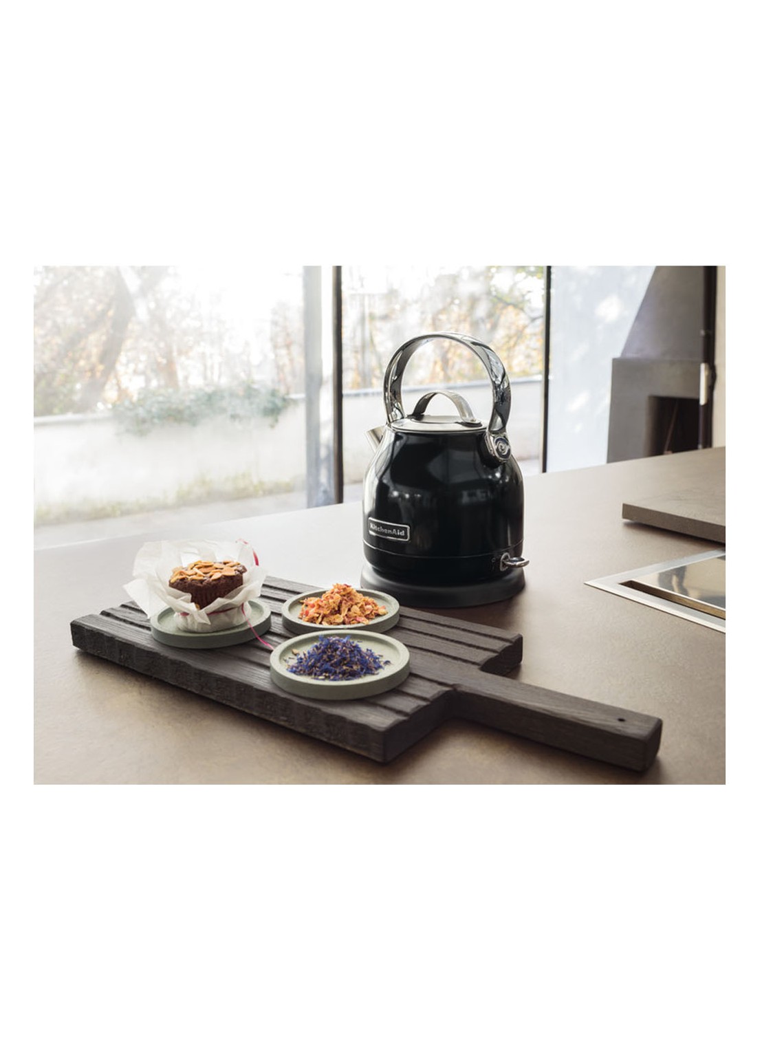 KitchenAid Artisan waterkoker 1,25 liter 5KEK1222EOB - Onyx Zwart - detail 3 diepzwart