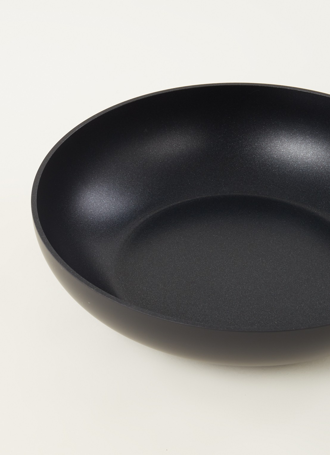KitchenAid Classic Forged wokpan Ø28 cm - detail zwart