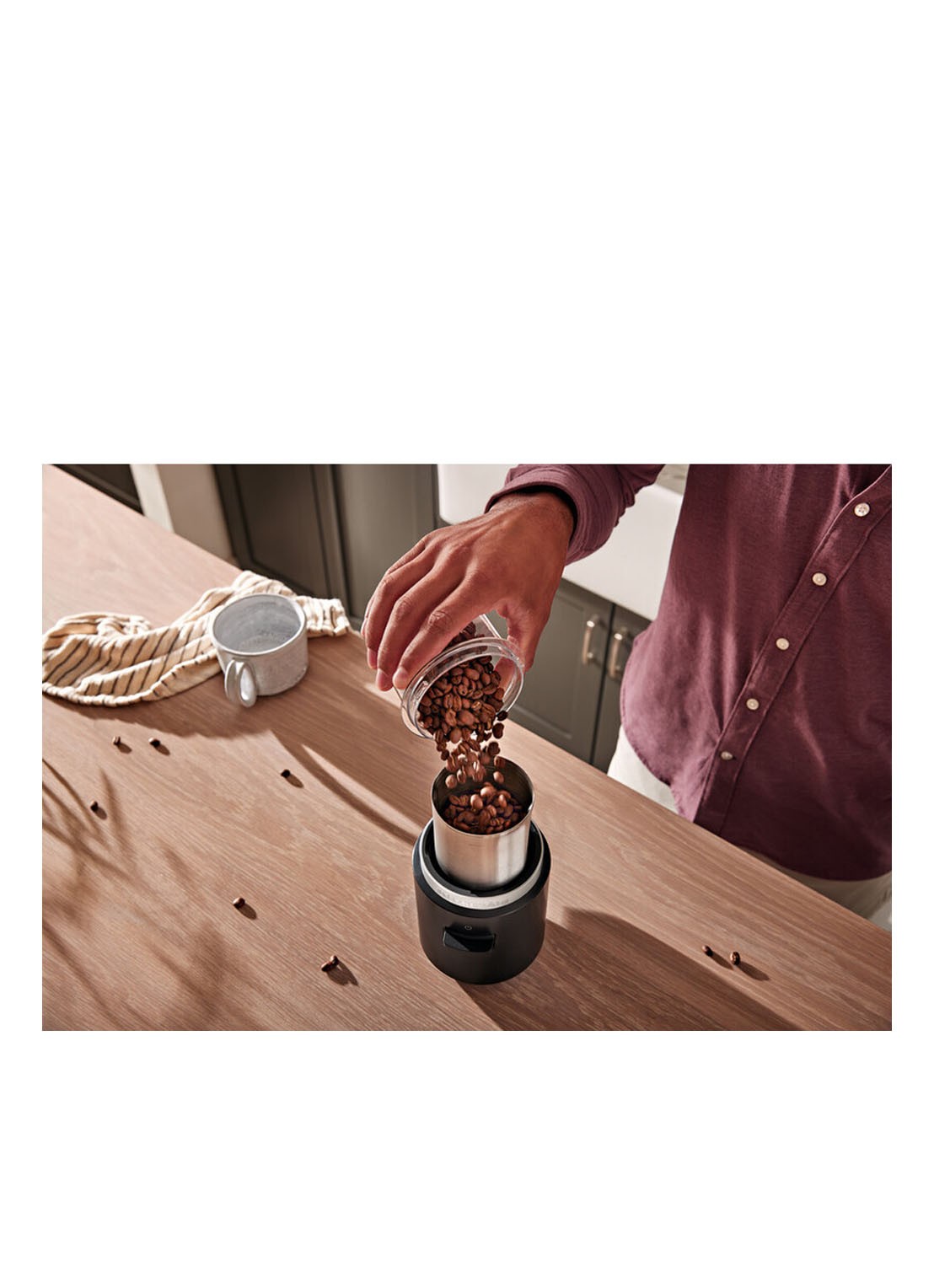 KitchenAid Go draadloze koffiemolen 5KBGR111BM - Zwart - voorkant 2 zwart