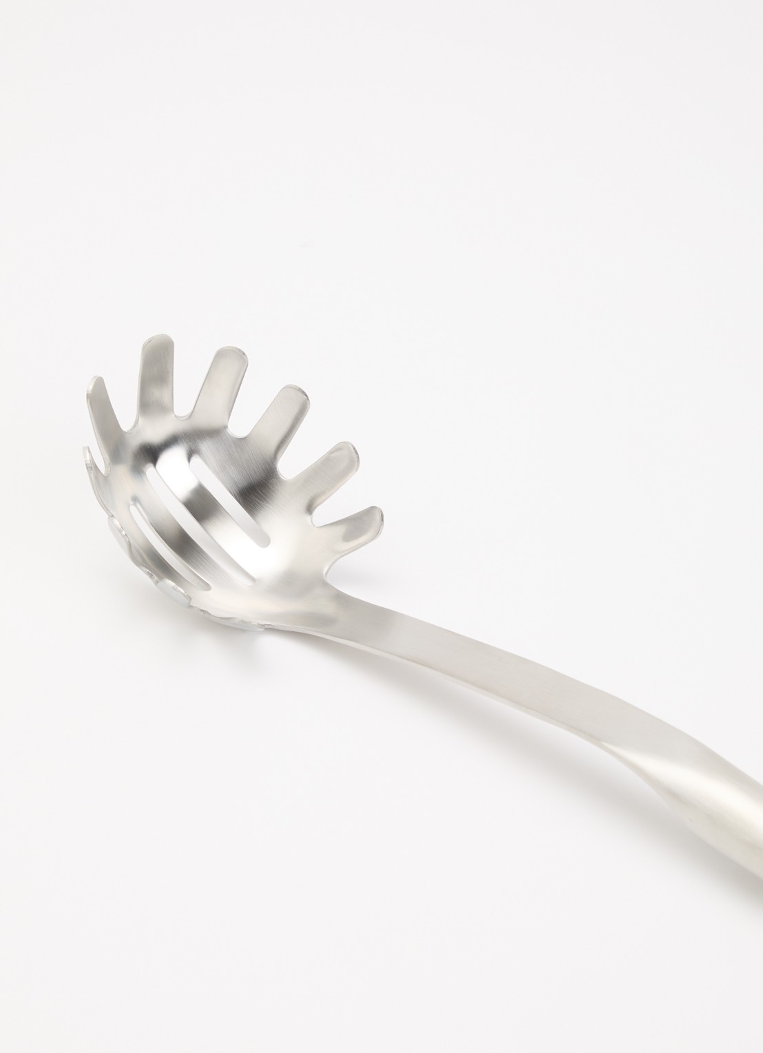 KitchenAid Pastalepel 34 cm  - voorkant 2 zilver