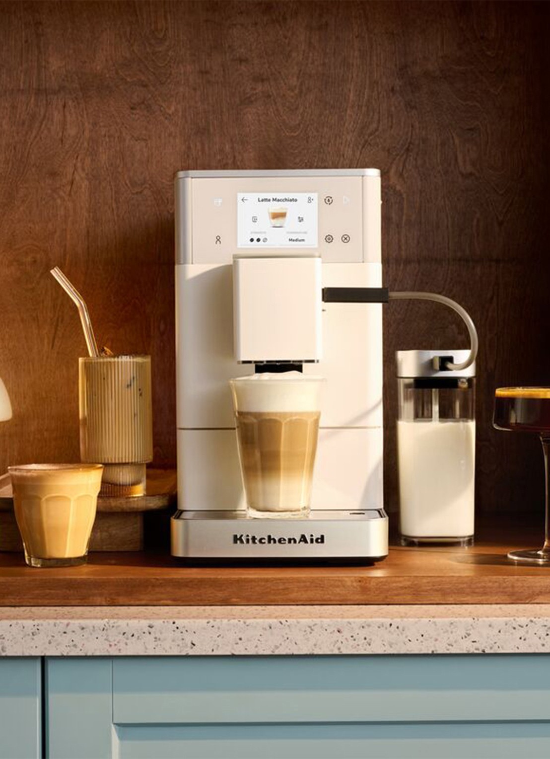 KitchenAid Volautomatische espressomachine KF4 - voorkant 2 wit