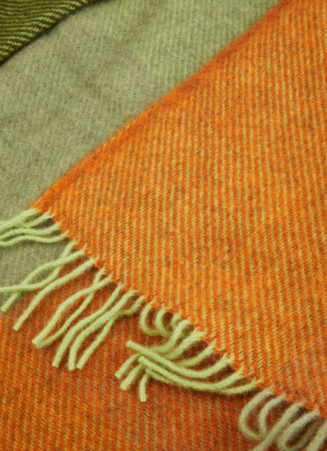 Klippan Gotland Check plaid van wol 130 x 200 cm - detail 3 mosgroen