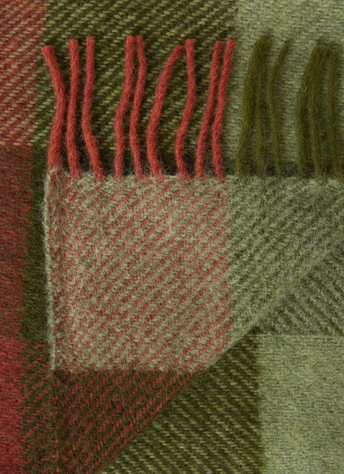 Klippan Gotland plaid van wol 130 x 200 cm - detail multicolor