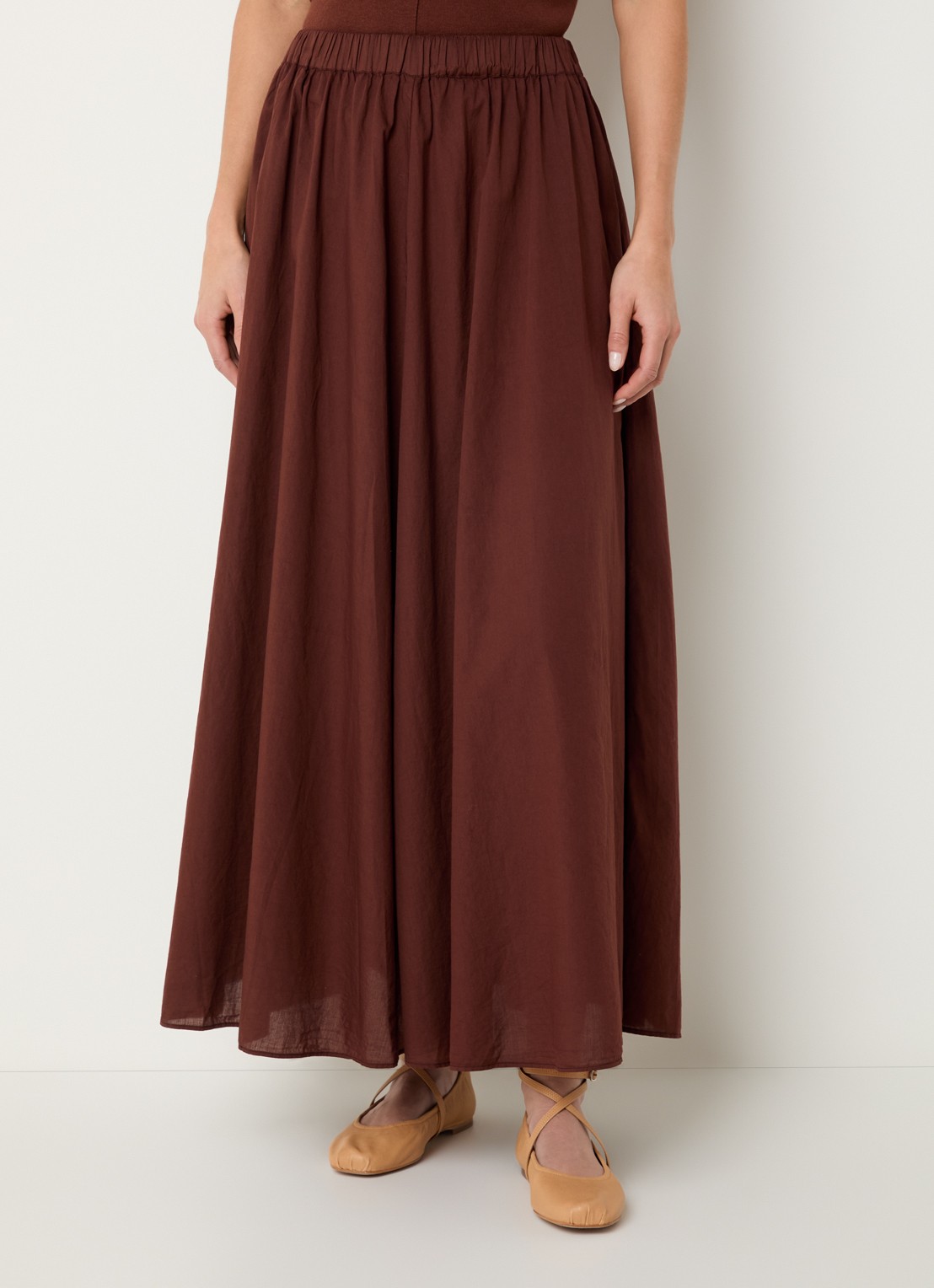 Knit-ted Cato midi rok met steekzakken - detail 2 kastanjebruin