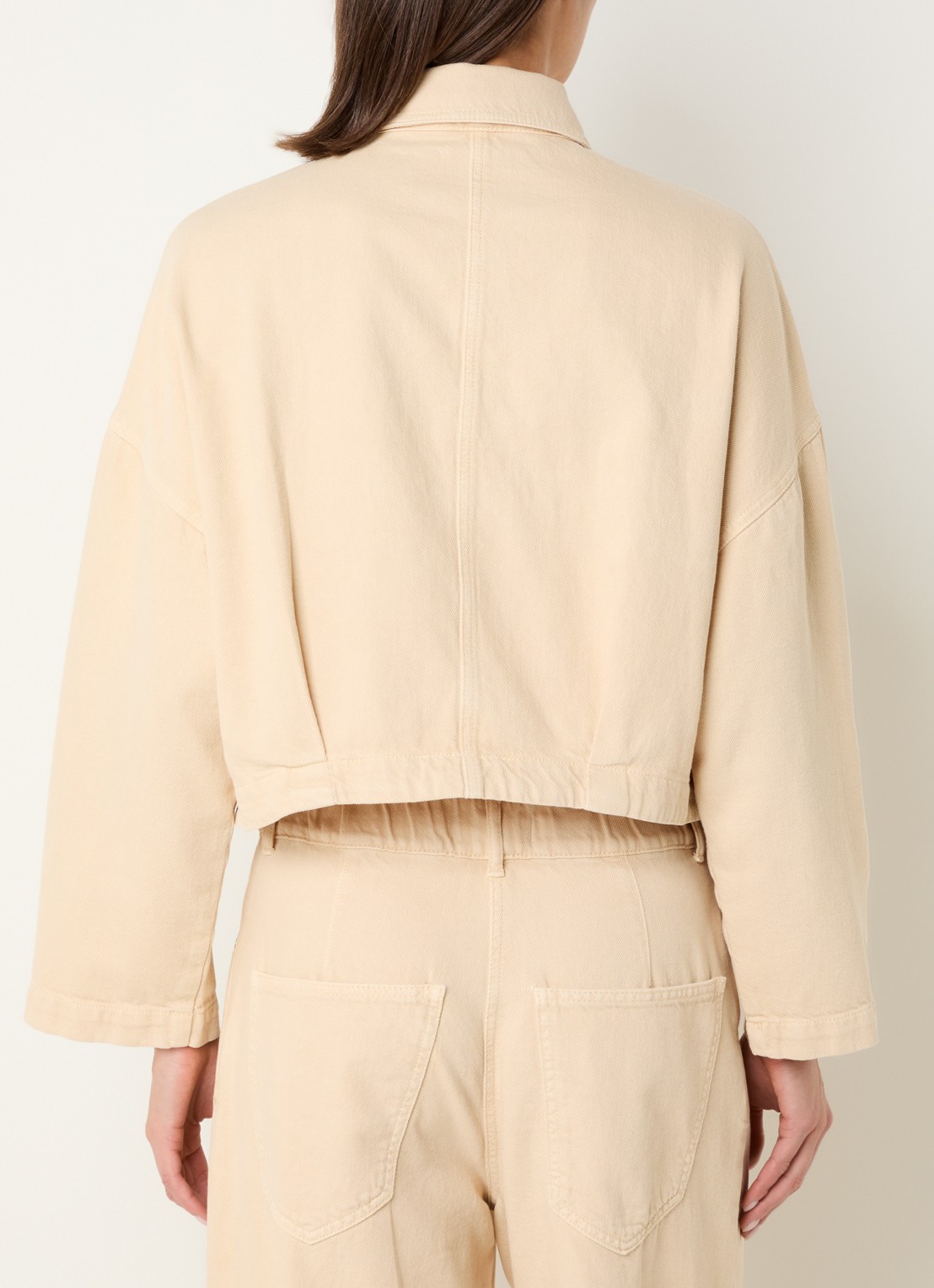 Knit-ted Diasy jack met opgestikte zakken - achterkant beige