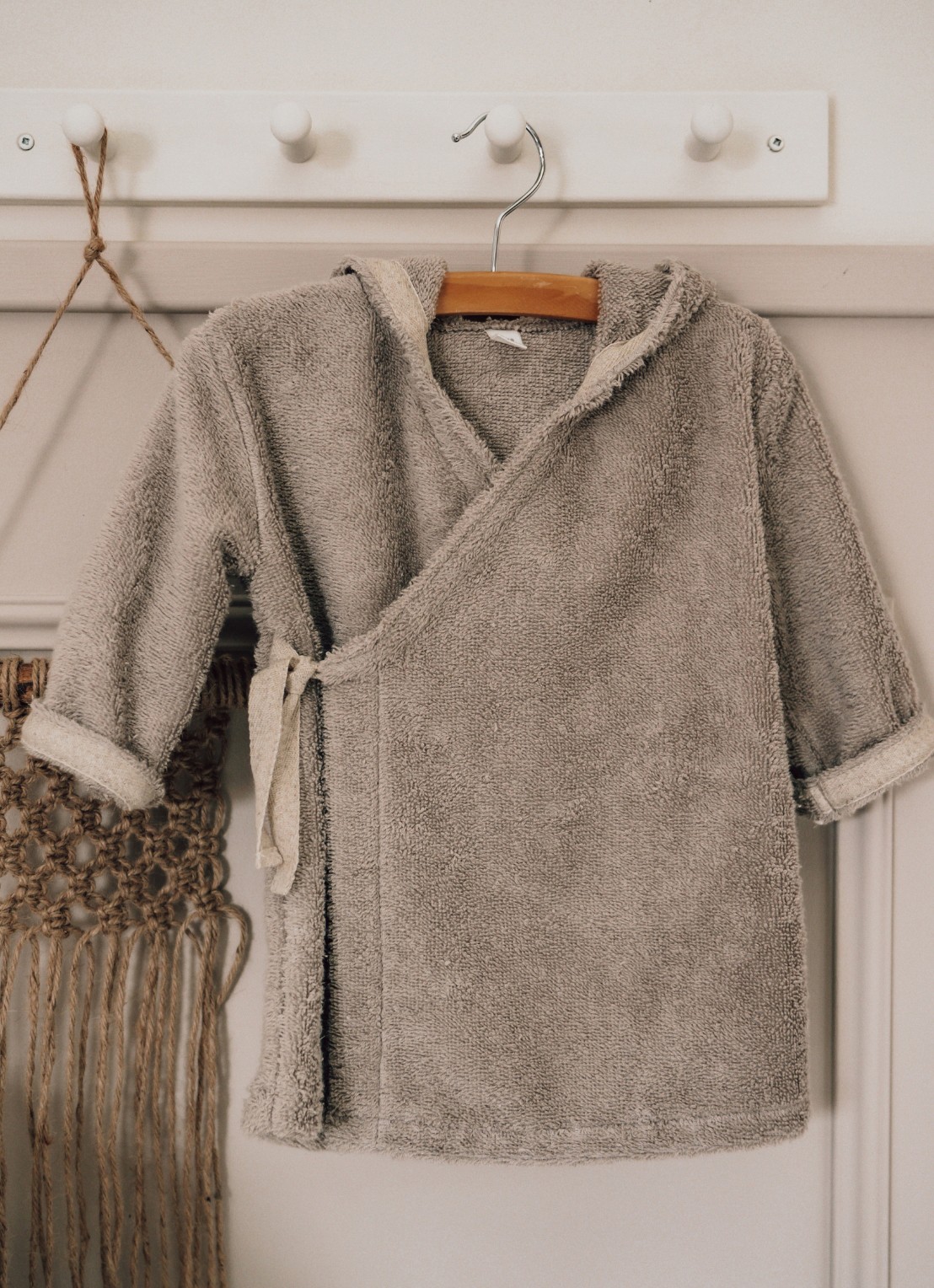 Koeka Dijon Daily badjas met capuchon - detail 2 beige