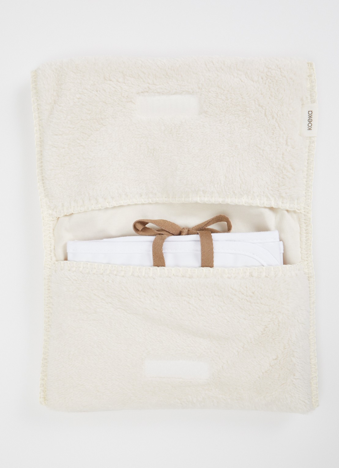 Koeka Nappy clutch met verschoningsmat - voorkant 3 lichtgrijs
