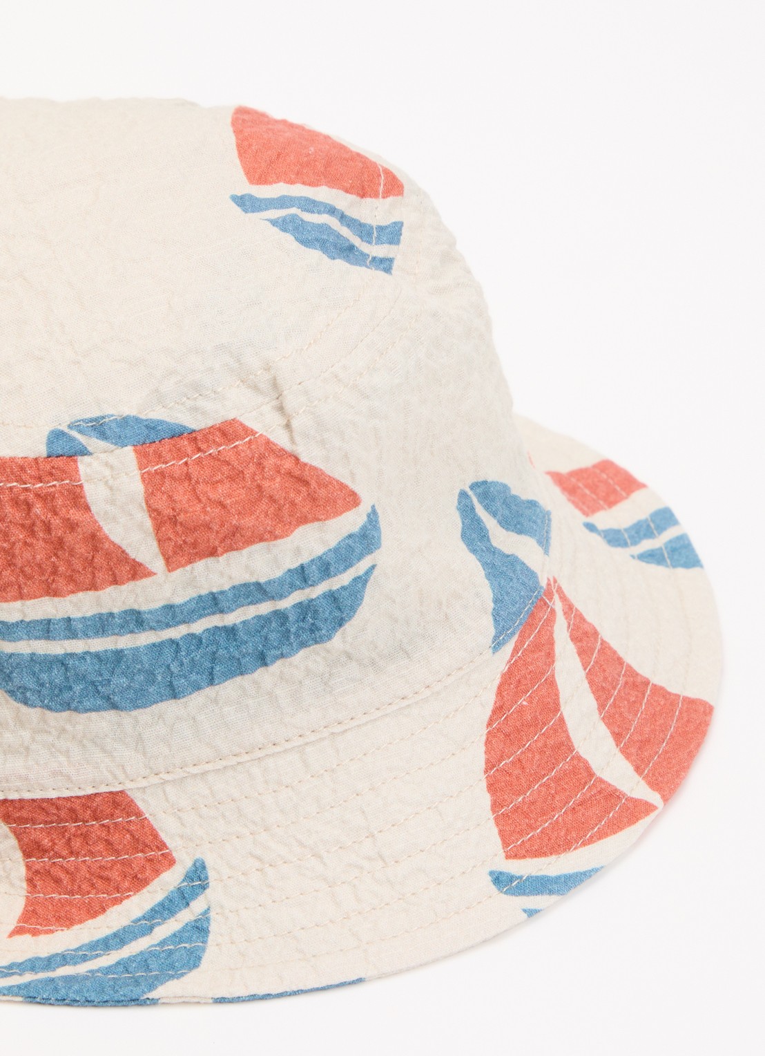 Konges Sløjd Elliot bucket hoed met print - detail 2 beige