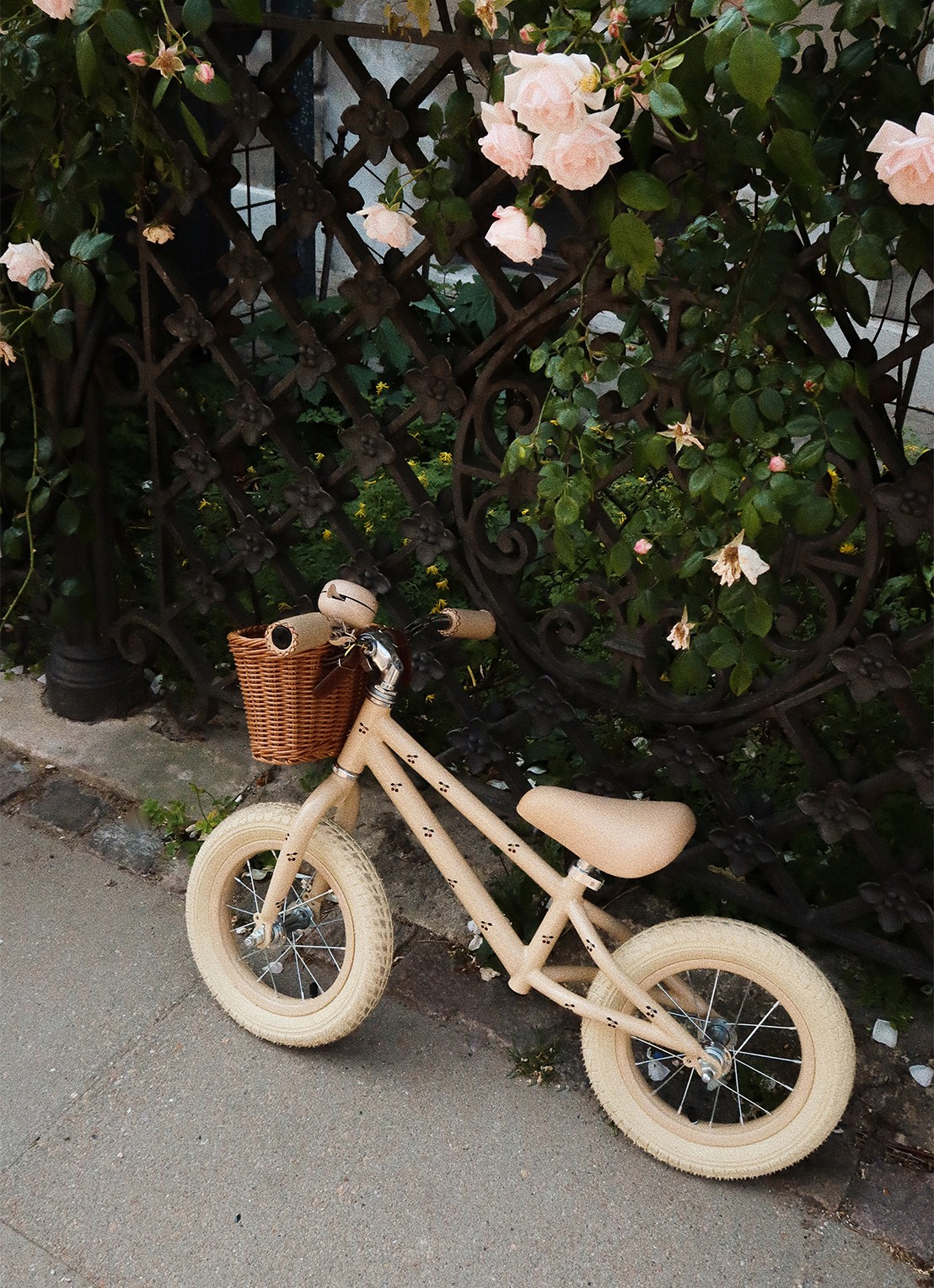 Konges Sløjd Fietsbel 6,5 cm - voorkant 3 zand