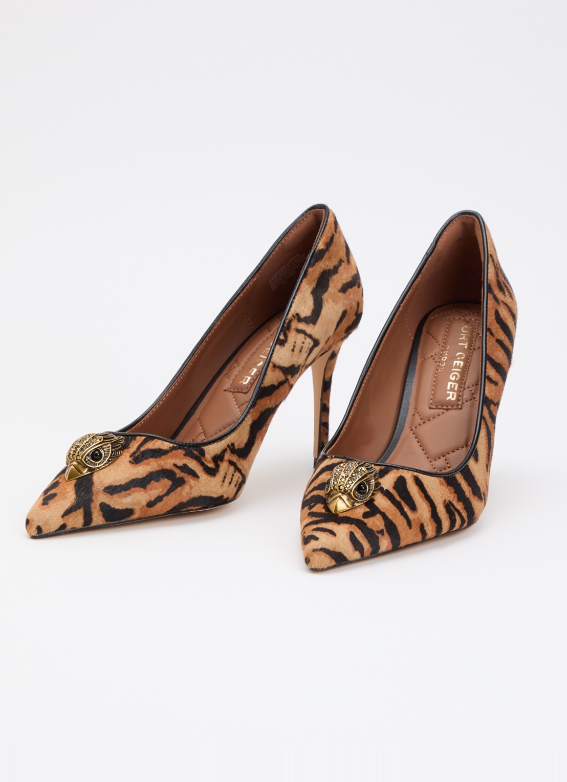 Kurt Geiger Belgravia pump met tijgerprint - detail 2 camel