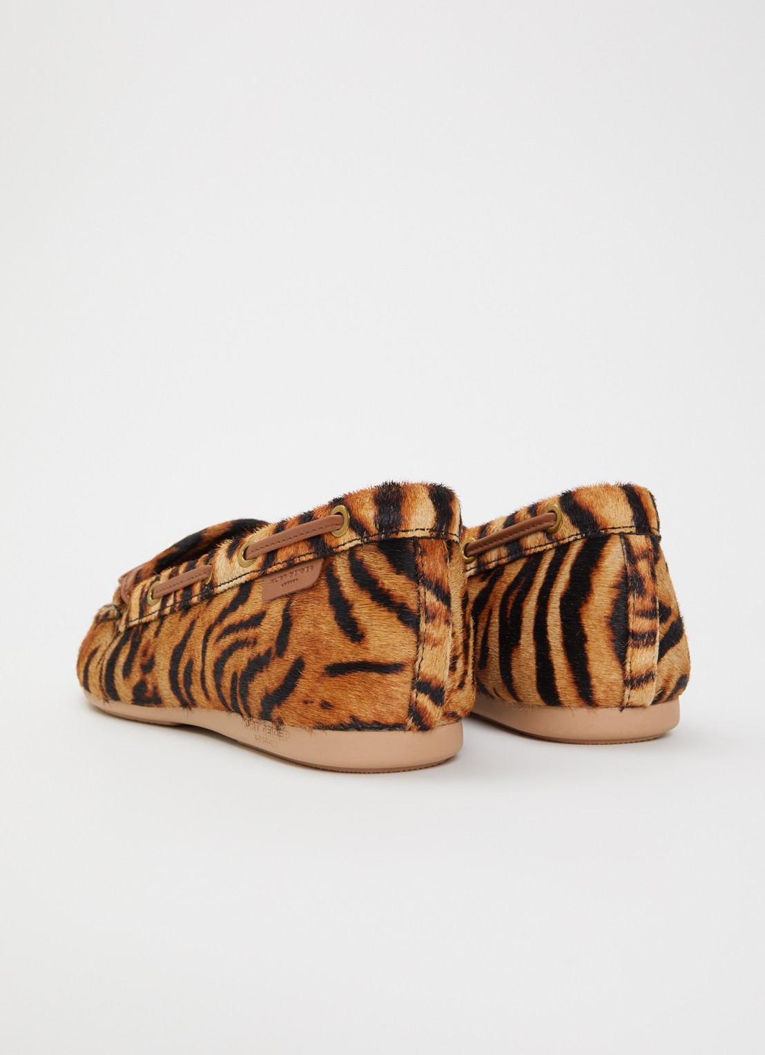 Kurt Geiger Eagle moccasin van leer met dierenprint - achterkant camel