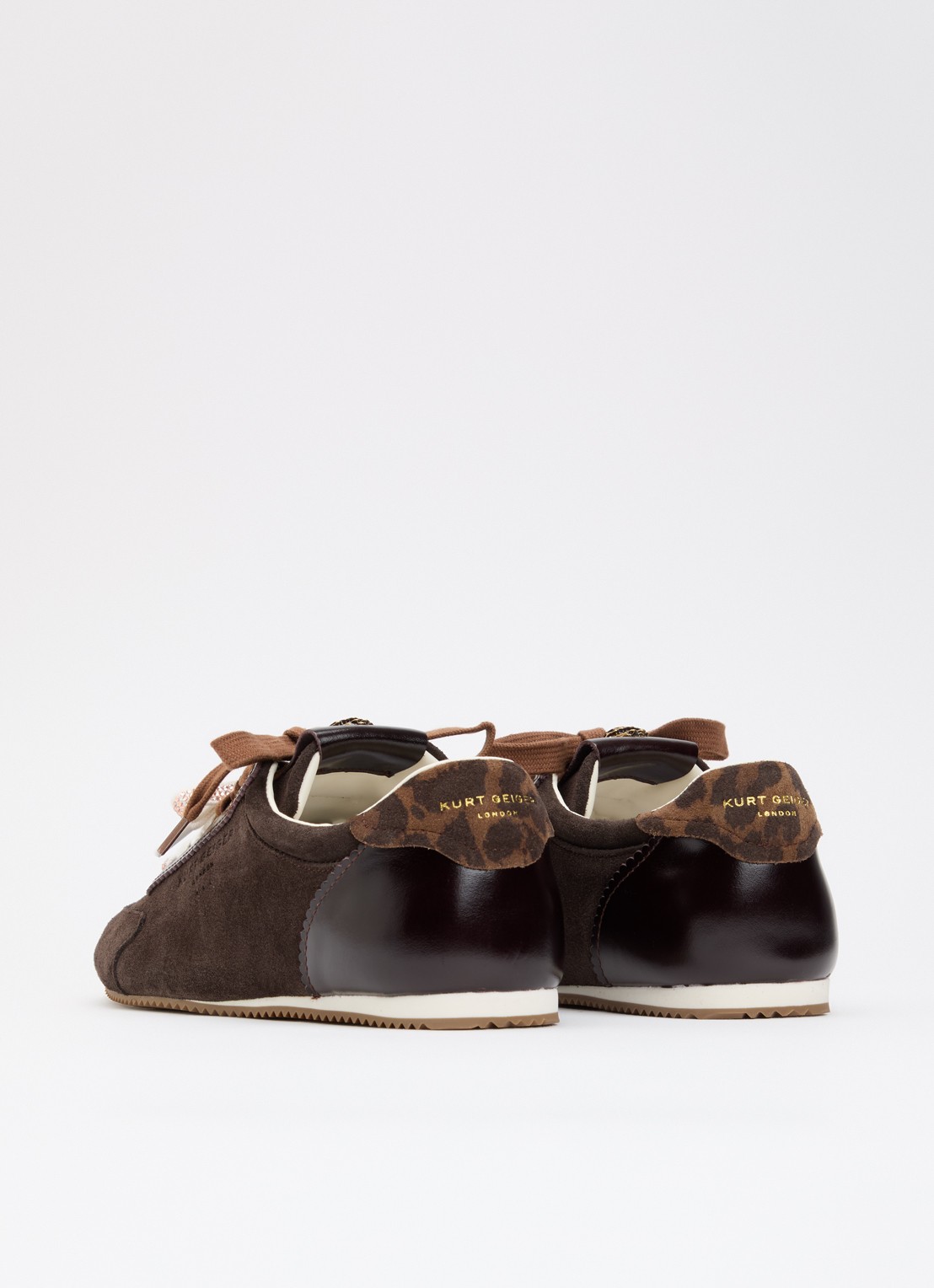 Kurt Geiger Islington sneaker van suède met details van leer - achterkant donkerbruin