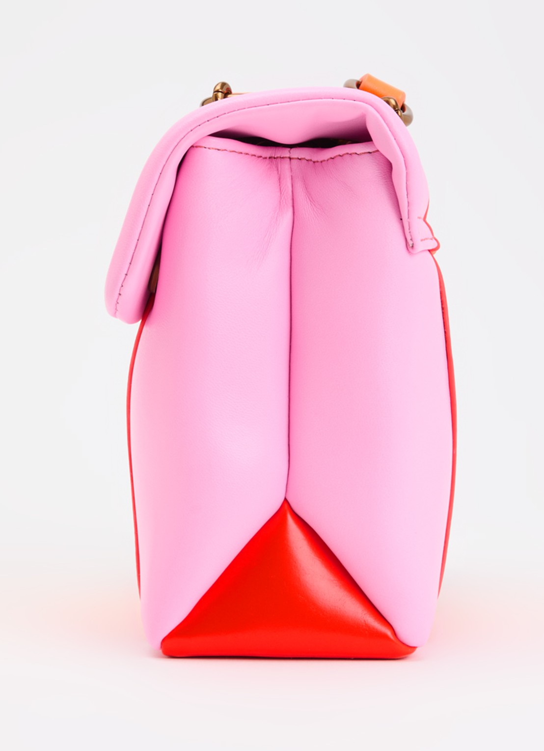 Kurt Geiger Kensington schoudertas van leer met suéde details  - detail 2 roze