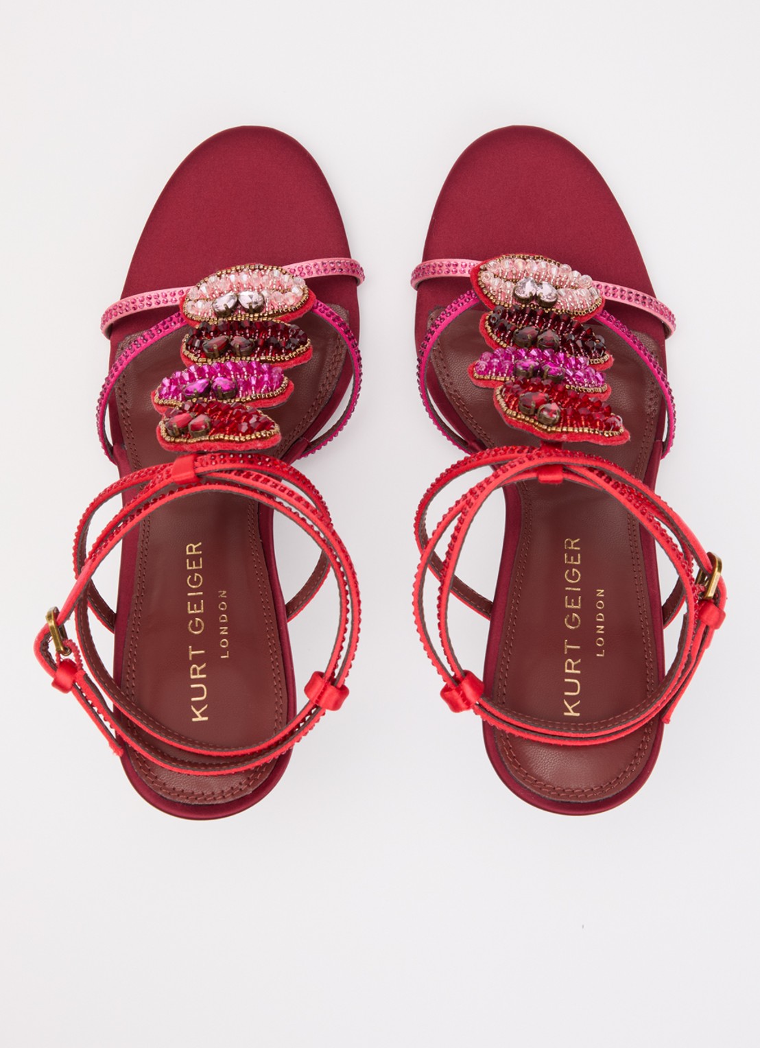 Kurt Geiger Kiss pump met strass - detail 3 rood