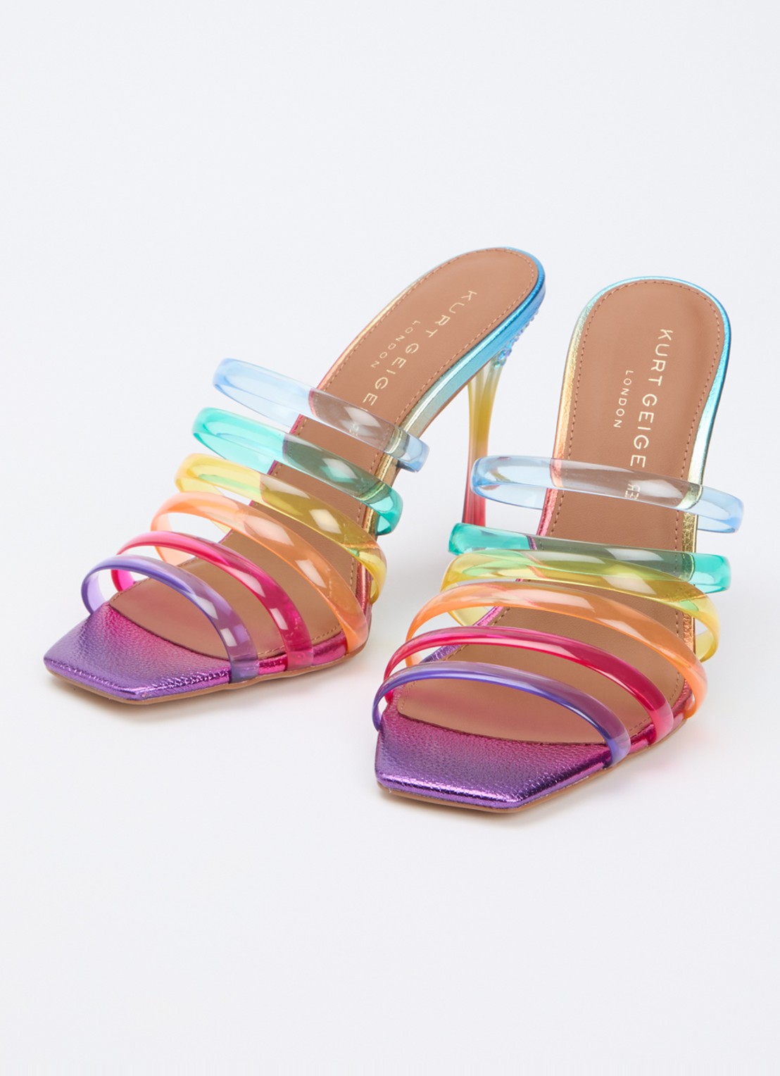 Kurt Geiger Maddison sandalette met metallic finish en strass - detail paars