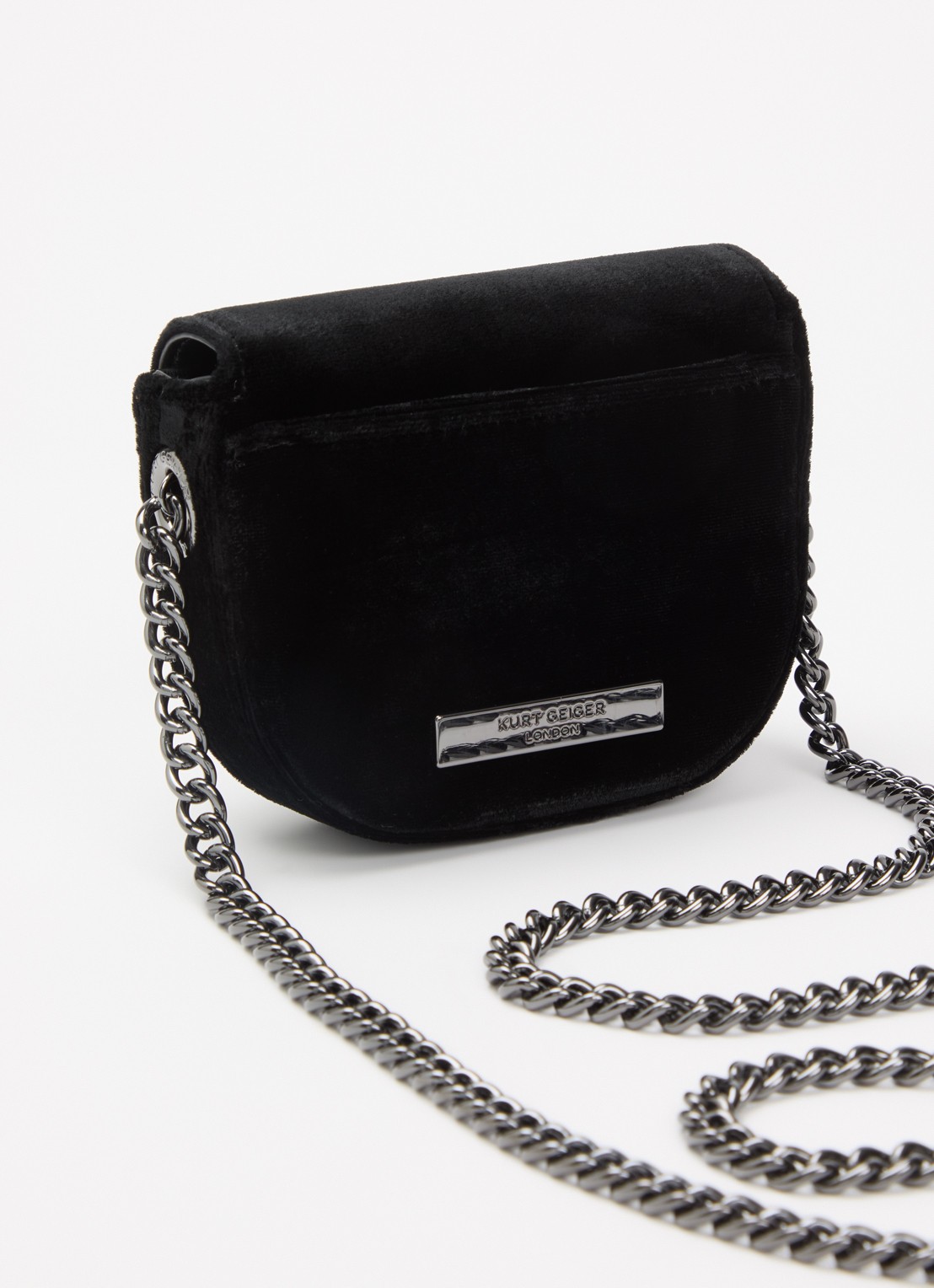 Kurt Geiger Micro Chelsea Saddle crossbodytas van fluweel met logo - achterkant 4 zwart