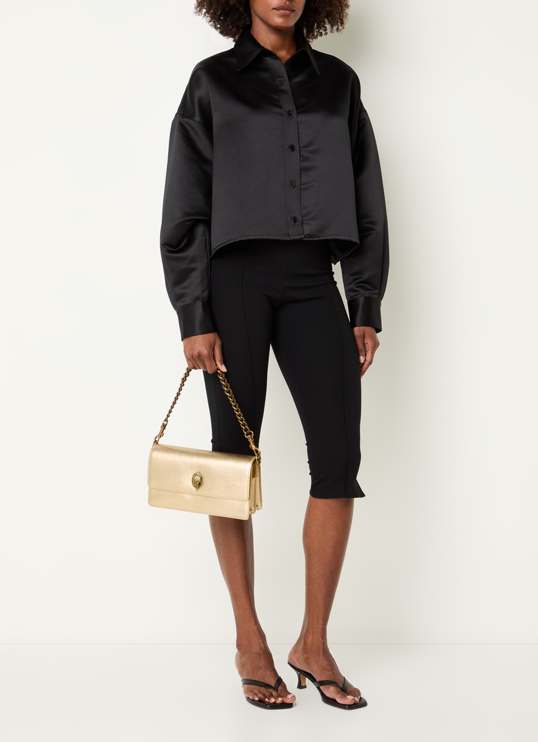 Kurt Geiger Sloane schoudertas van leer met metallic finish - voorkant 3 goud
