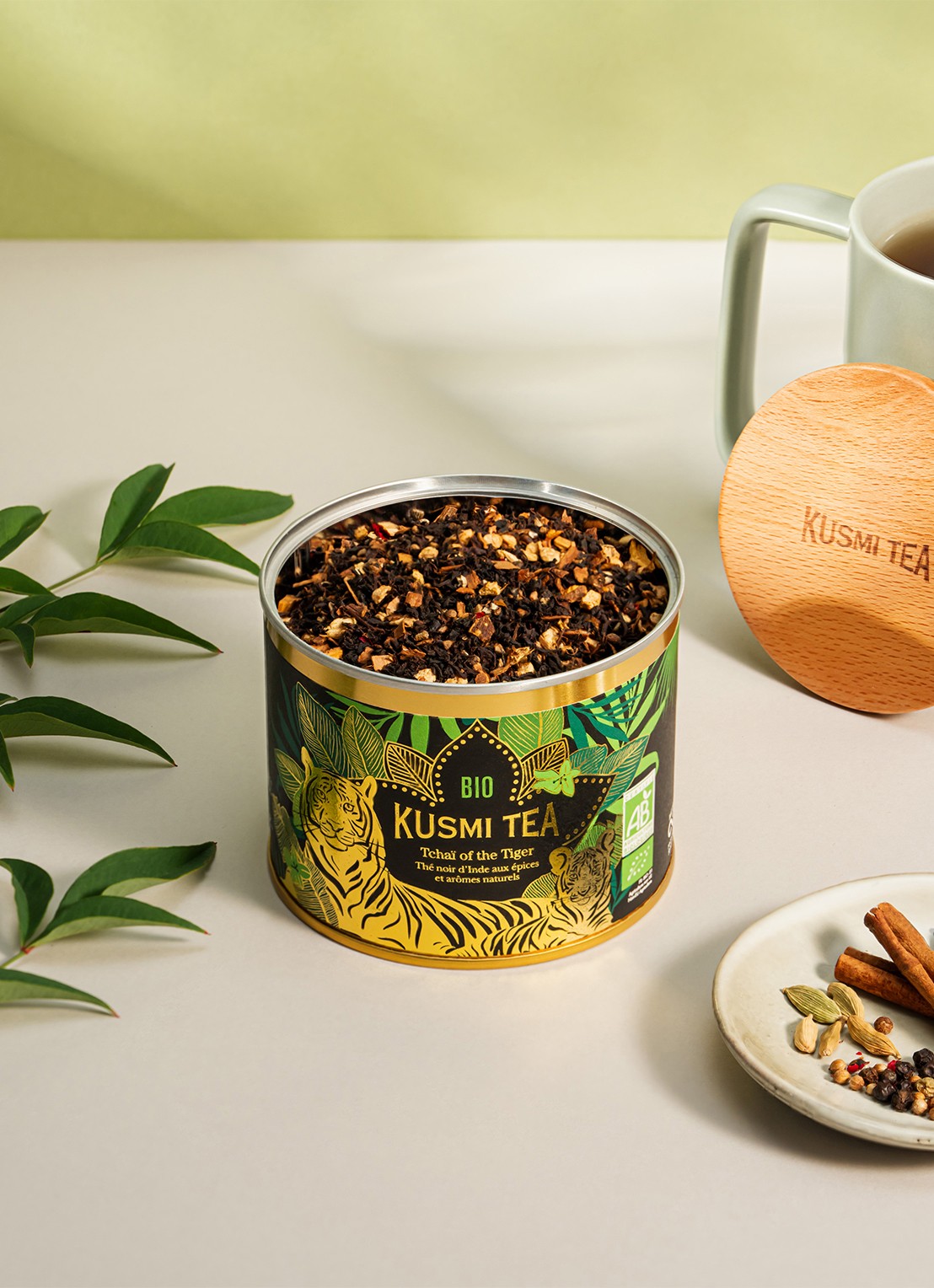 Kusmi Tea Tchaï of the Tiger WNF  losse thee 100 gram - voorkant 2 goud
