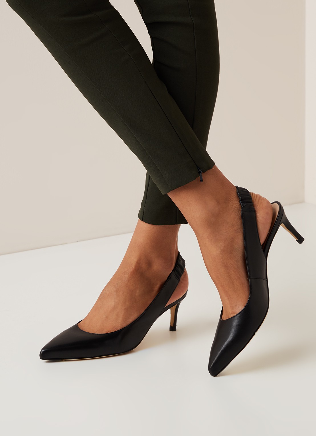 L.K.Bennett Irena slingback van leer  - voorkant 5 zwart