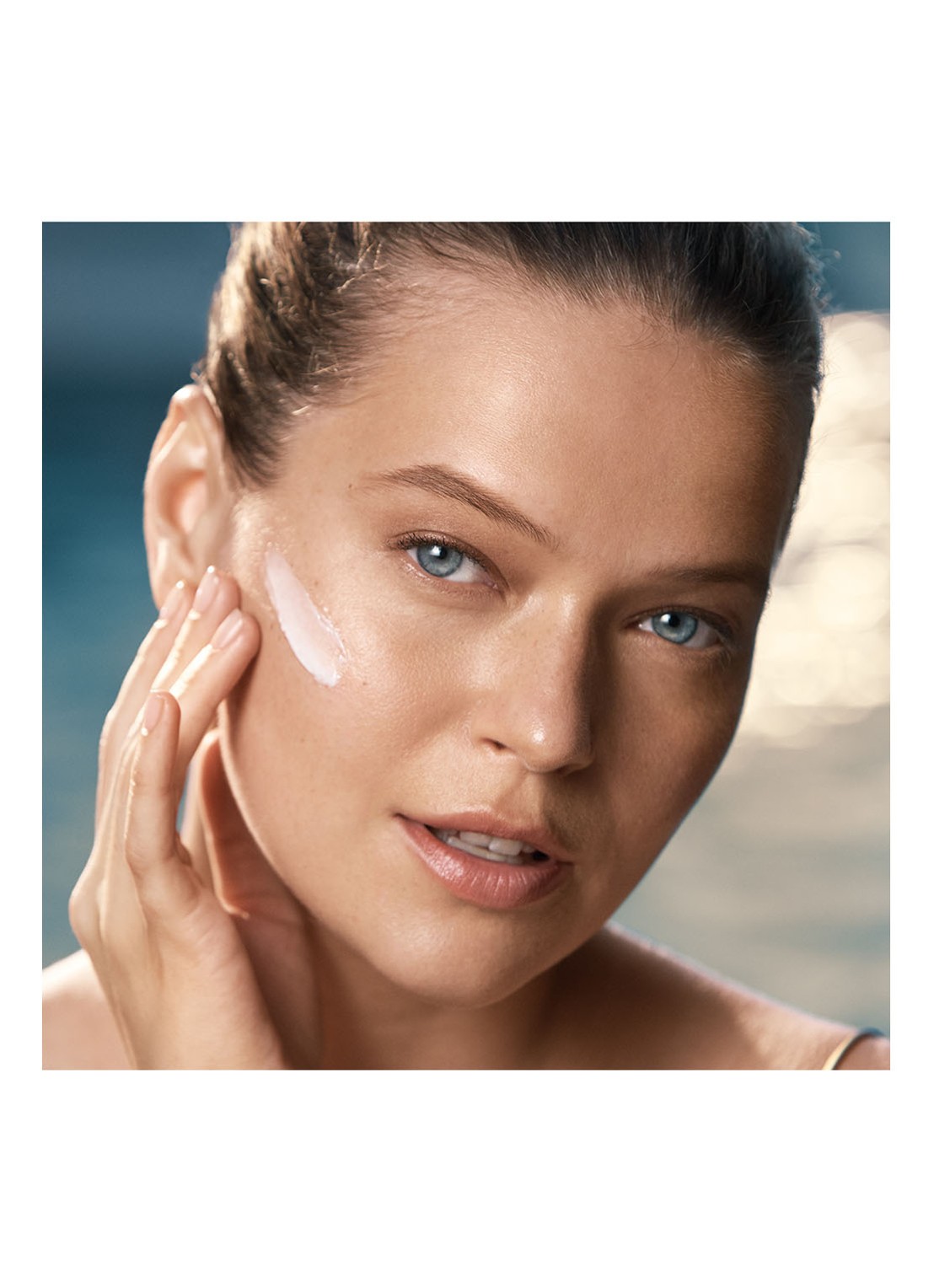 La Mer The Moisturizing Soft Cream - verzorgende dag- en nachtcrème - detail 6 undefined