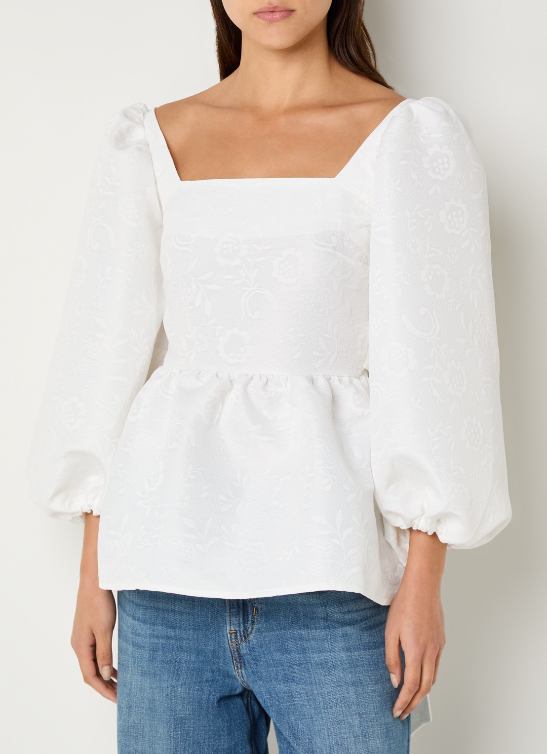 Laagam Cecile tuniek met jacquard dessin en strikceintuur - achterkant 4 wit
