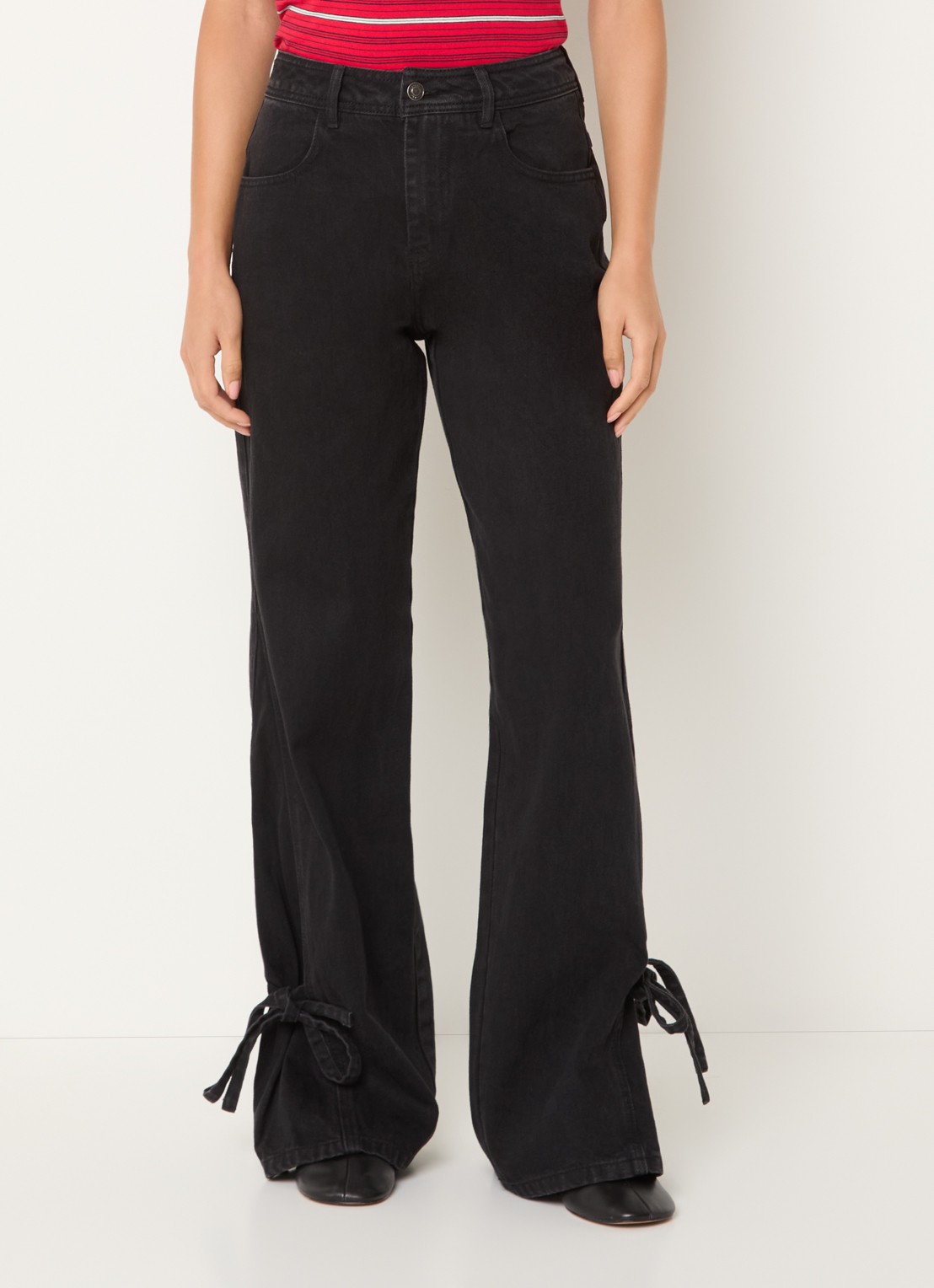 Laagam Jada high waist flared fit jeans met gekleurde wassing - detail zwart