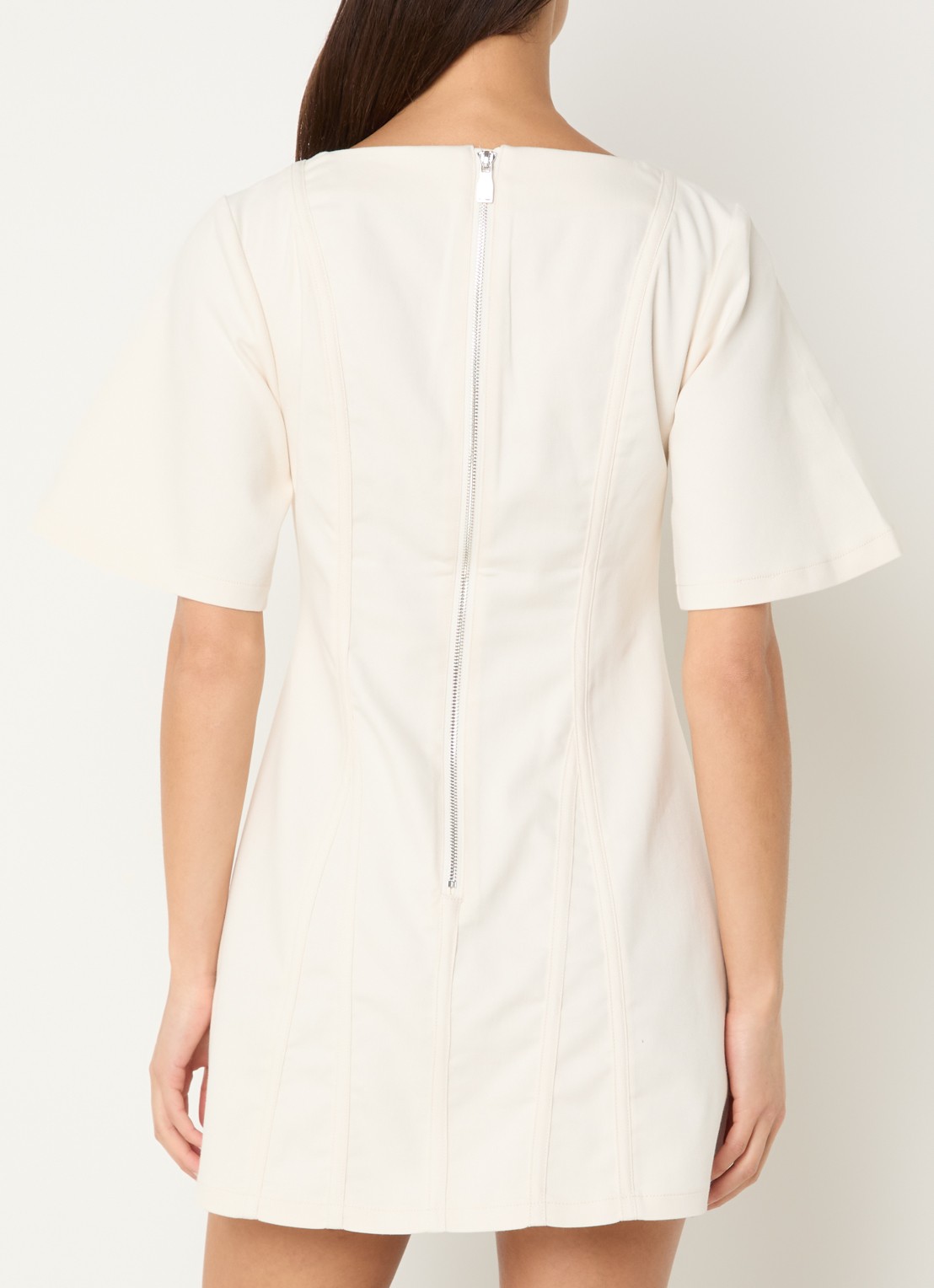 Laagam Rosette mini jurk met stretch - achterkant 3 gebroken wit