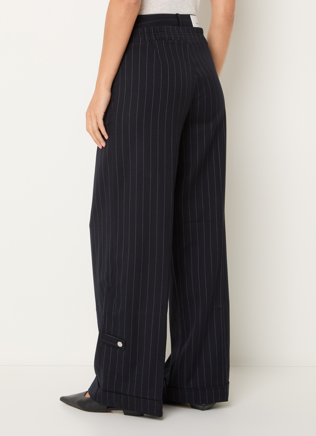 Laagam Stella high waist loose fit pantalon met krijtstreep - achterkant donkerblauw