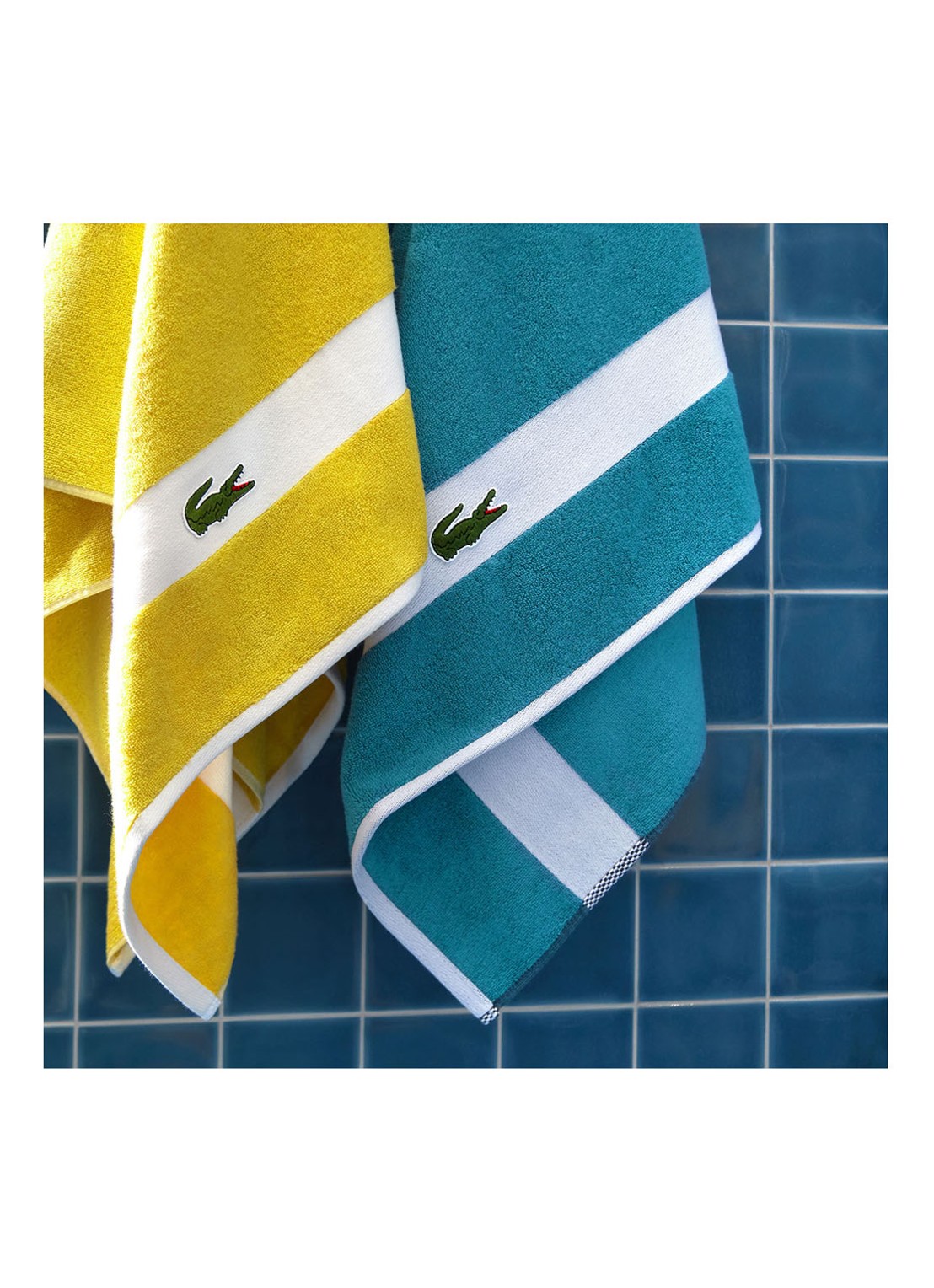 Lacoste L Casual badlaken - 450 gr/m2 - 70 x 140 cm - detail 2 geel