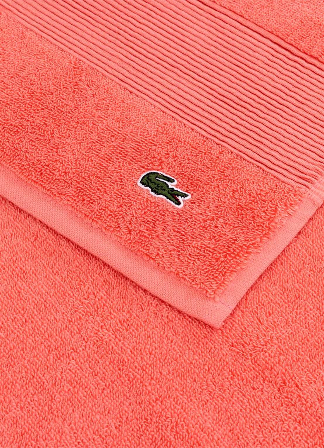 Lacoste L Lecroco badhanddoek - 600 gr/m2 - 50 x 100 cm - voorkant 3 koraalrood