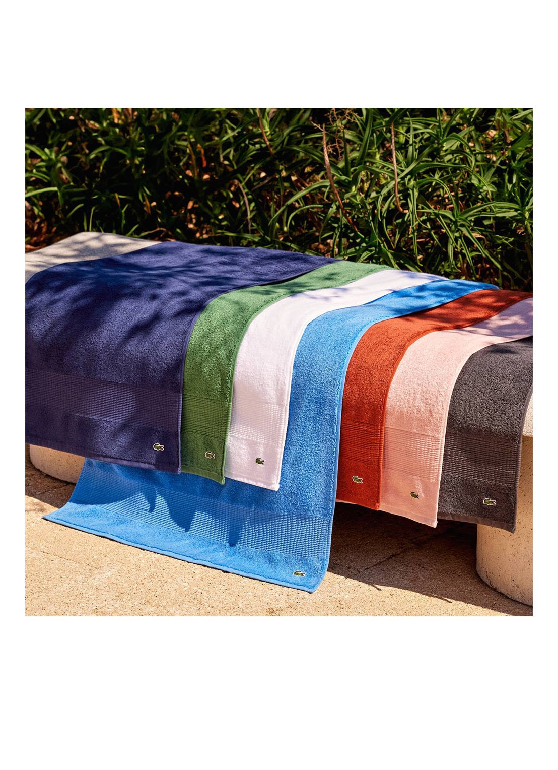 Lacoste L Lecroco badlaken - 600 gr/m2 -  70 x 140 cm - detail 6 blauw