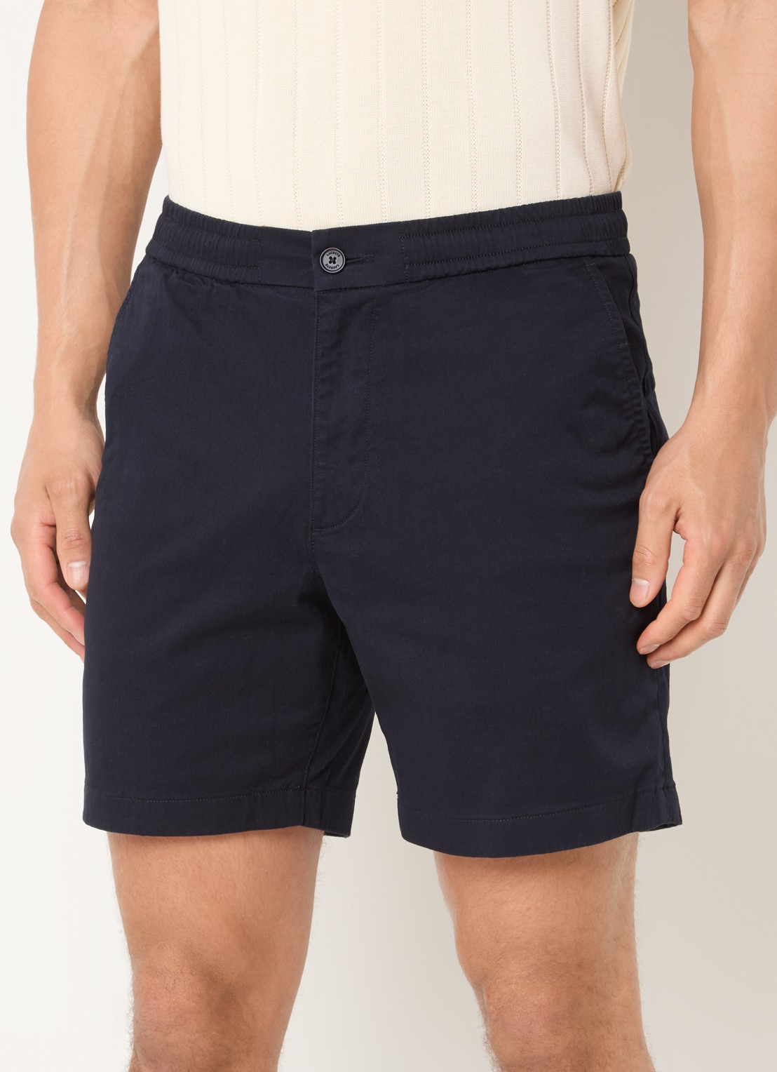 Lacoste Straight fit korte joggingbroek met logo en steekzakken - detail 3 donkerblauw