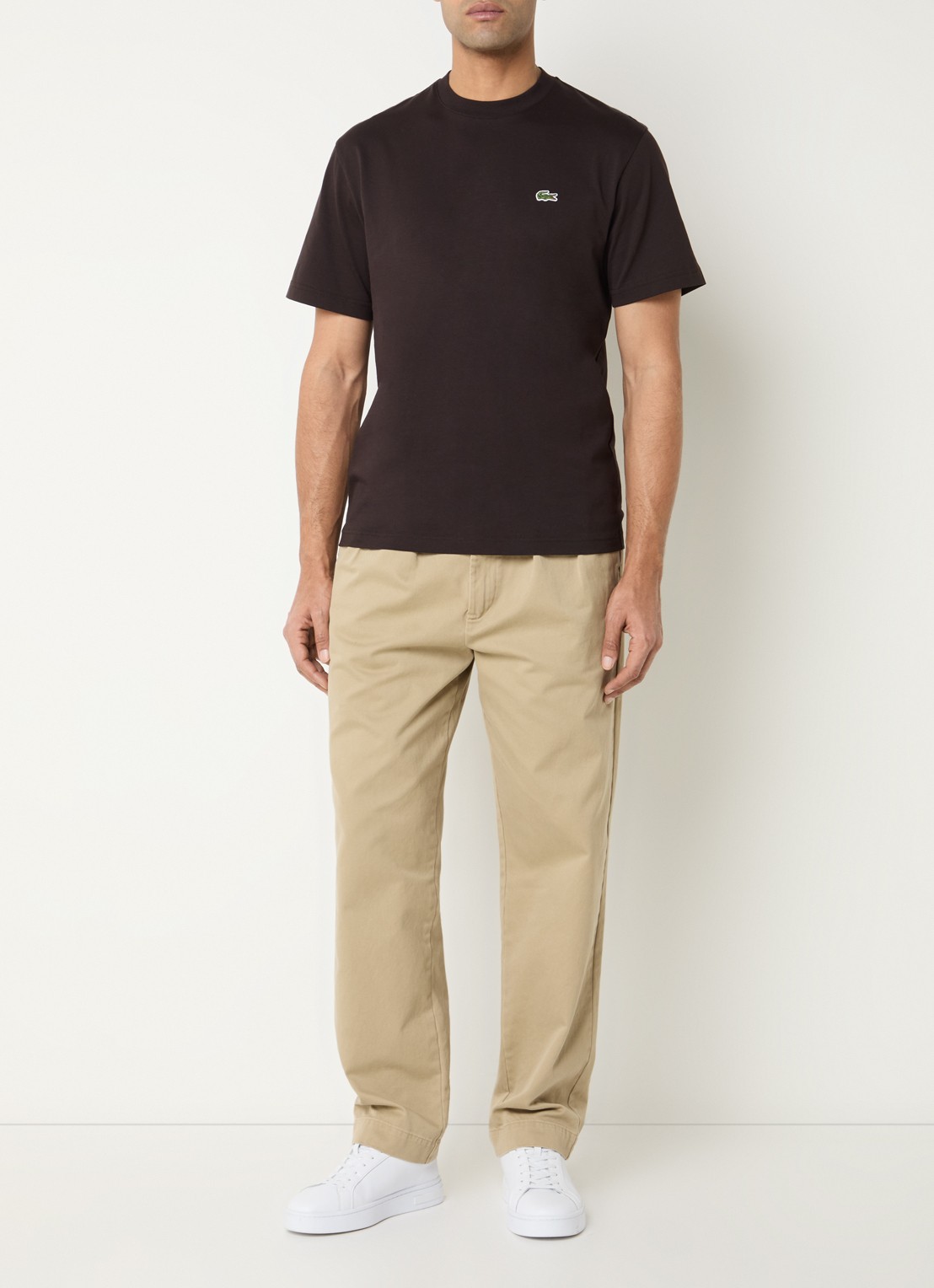 Lacoste T-shirt met logoborduring  - voorkant 4 buffle brown / bruin