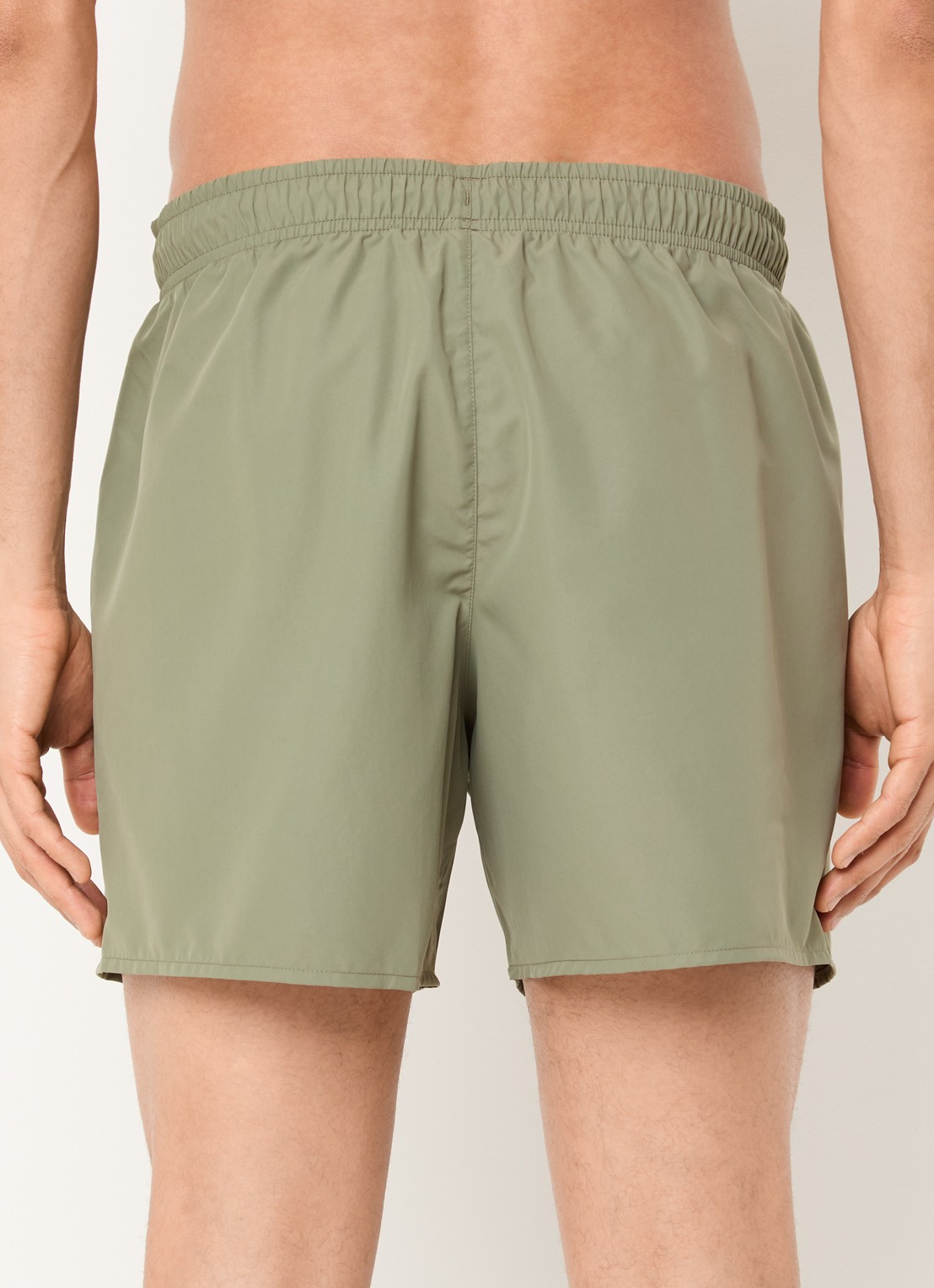 Lacoste Uni zwemshorts met logo en steekzakken - achterkant 4 khaki