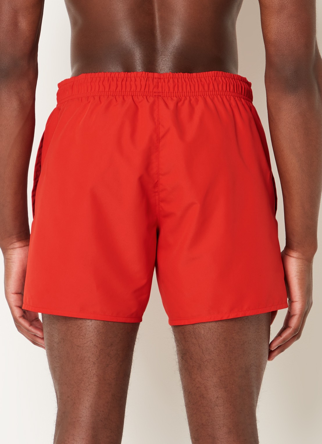 Lacoste Uni zwemshorts met logo en steekzakken - achterkant steenrood