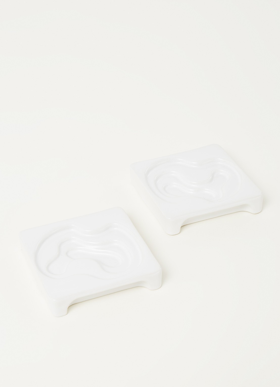 Laguiole Style de Vie Serveerschaal voor olijfolie 9 cm set van 2 - detail wit