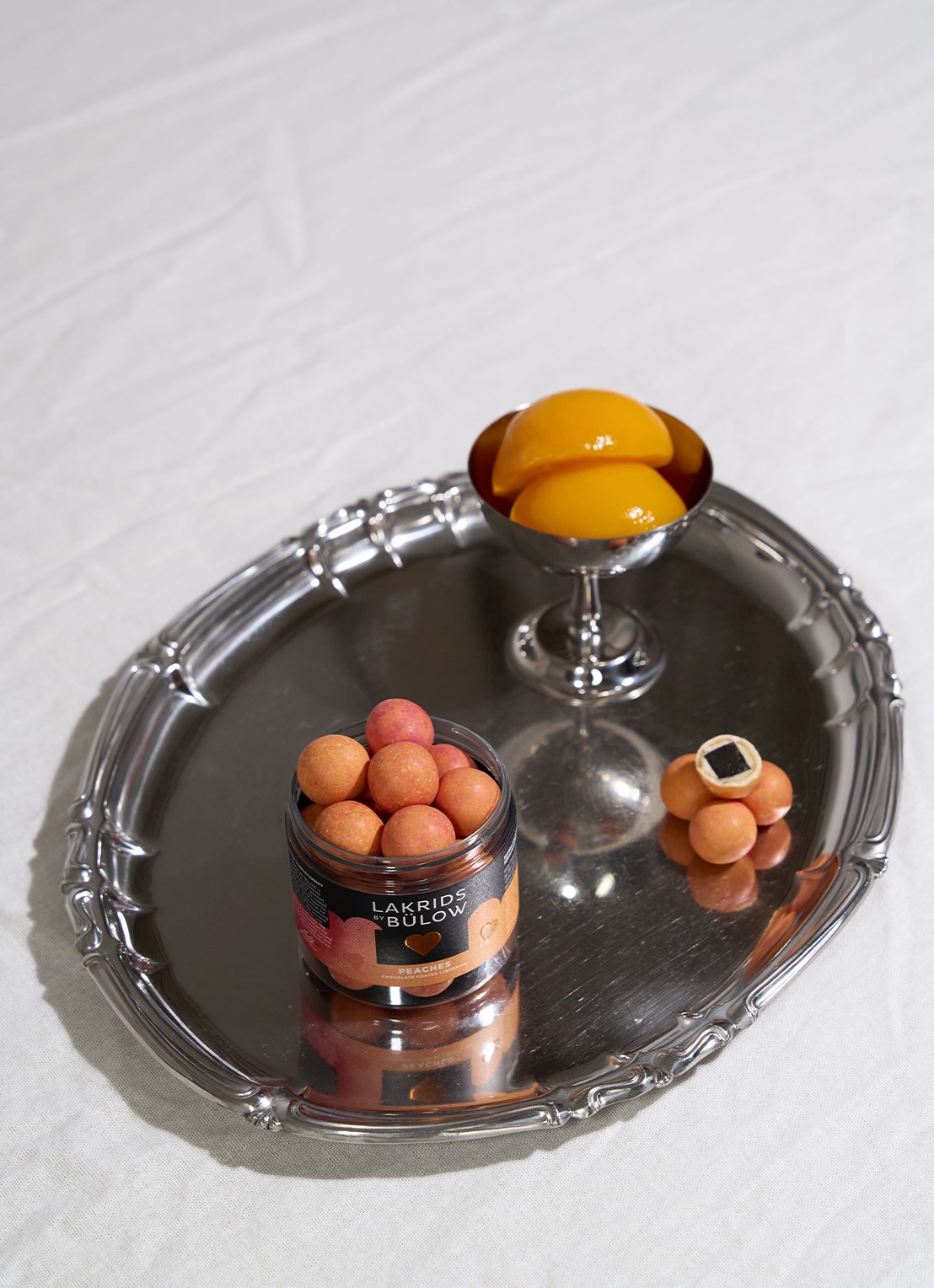 Lakrids by Bülow Regular Peaches drop met chocolade 270 gram - voorkant 2 undefined