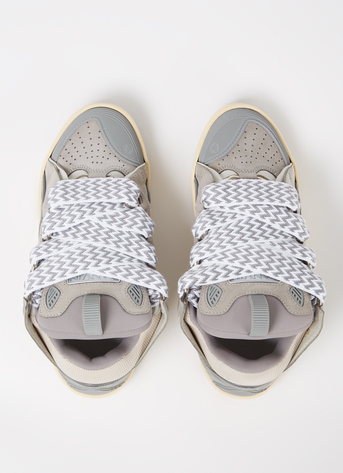 Lanvin Curb sneaker van kalfsleer met suède details  - detail 4 grijs