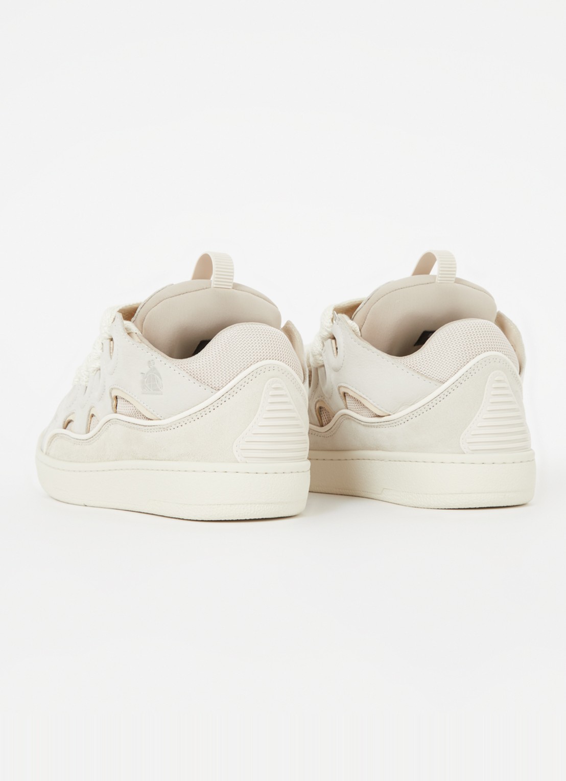Lanvin Curb sneaker van kalfsleer met suède details - achterkant beige