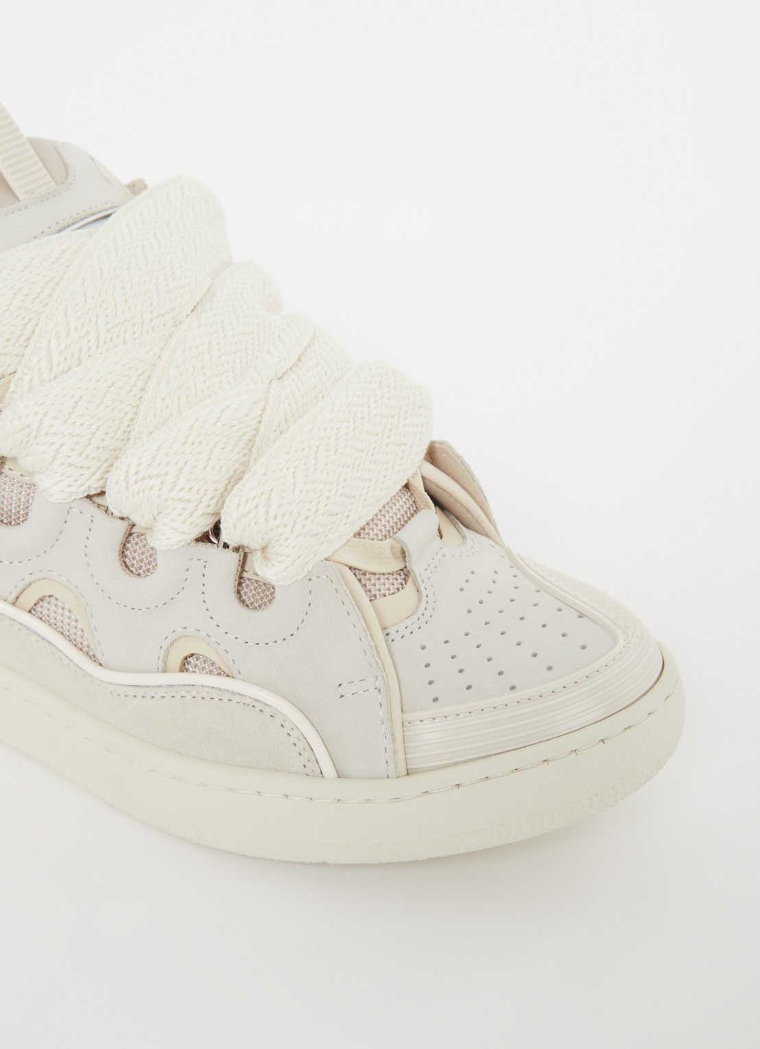 Lanvin Curb sneaker van kalfsleer met suède details - detail 5 beige